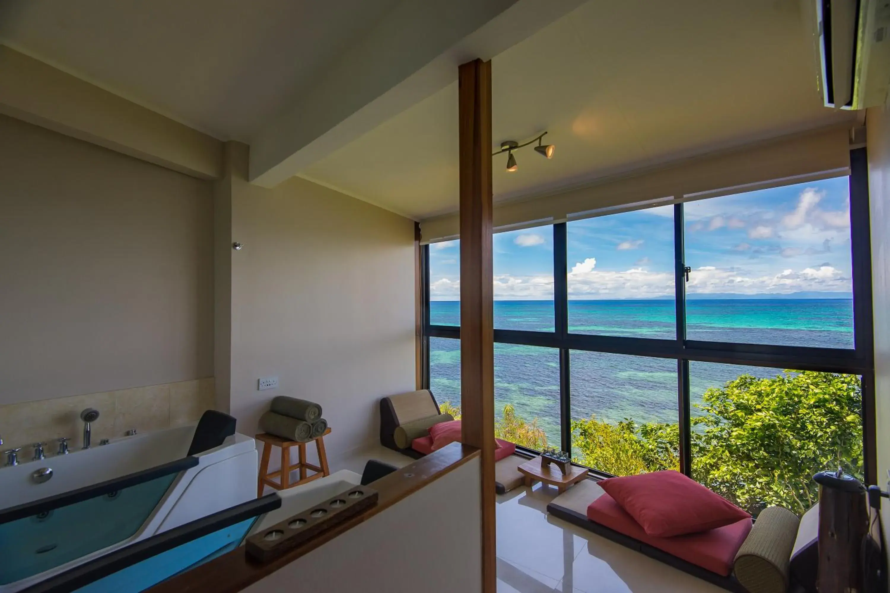 Spa and wellness centre/facilities in Coco de Mer Hotel and Black Parrot Suites Spa and wellness centre/facilities in Coco de Mer Hotel and Black Parrot Suites