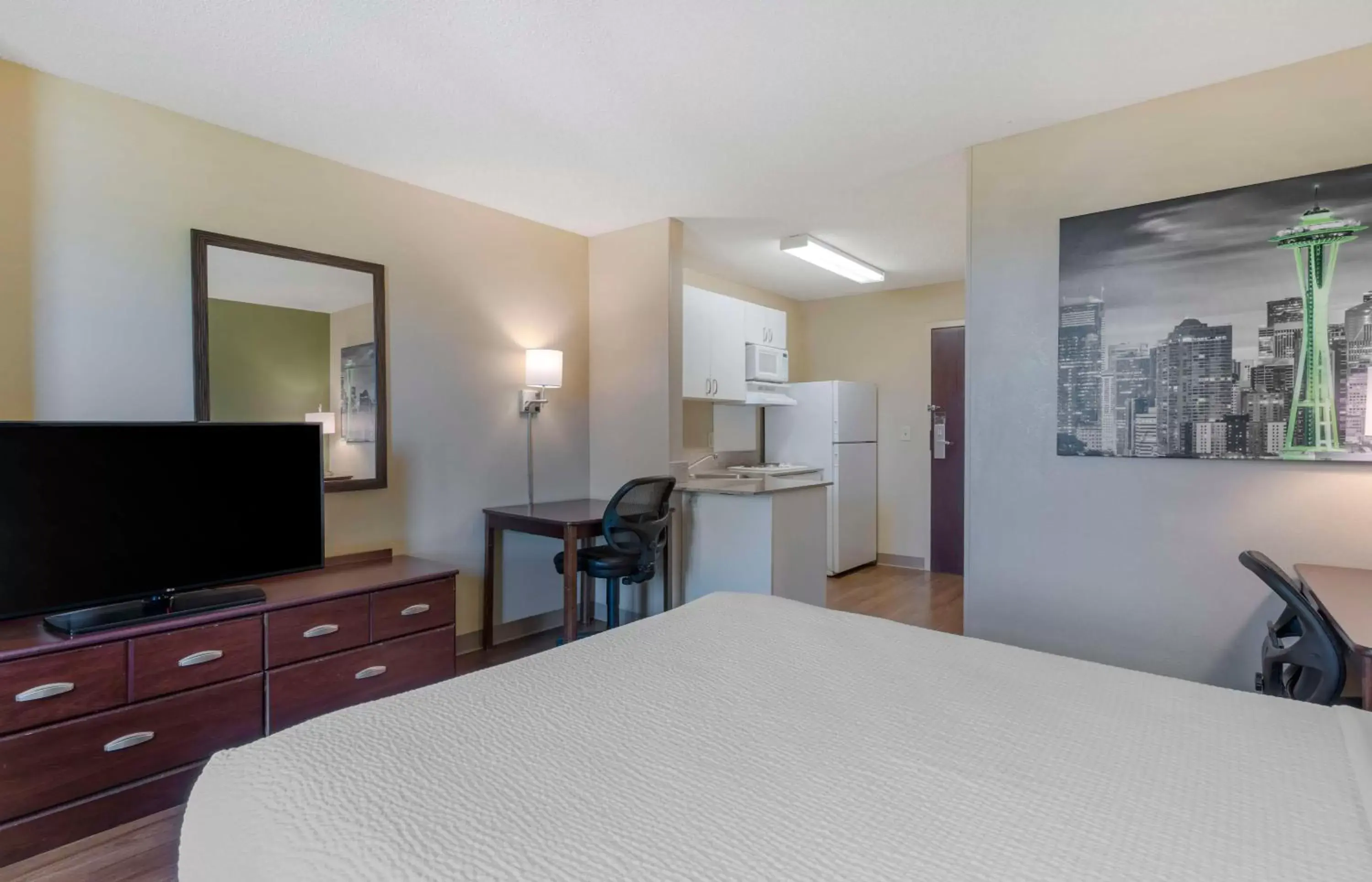 Bedroom, Bed in Extended Stay America Suites - Fremont - Warm Springs