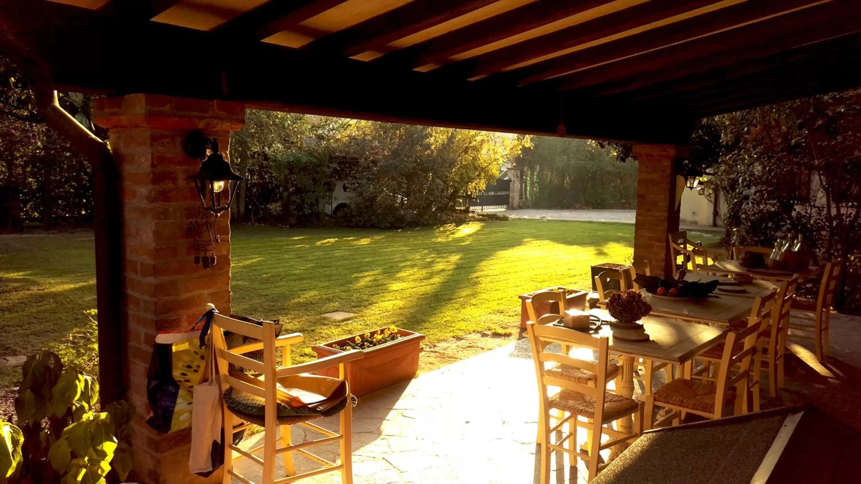 Garden view in B&B Casa Camilla