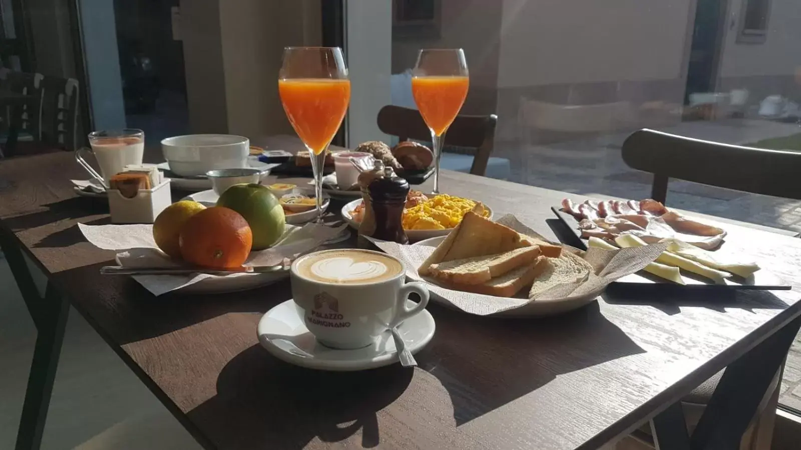 Breakfast in Palazzo Marignano Hotel