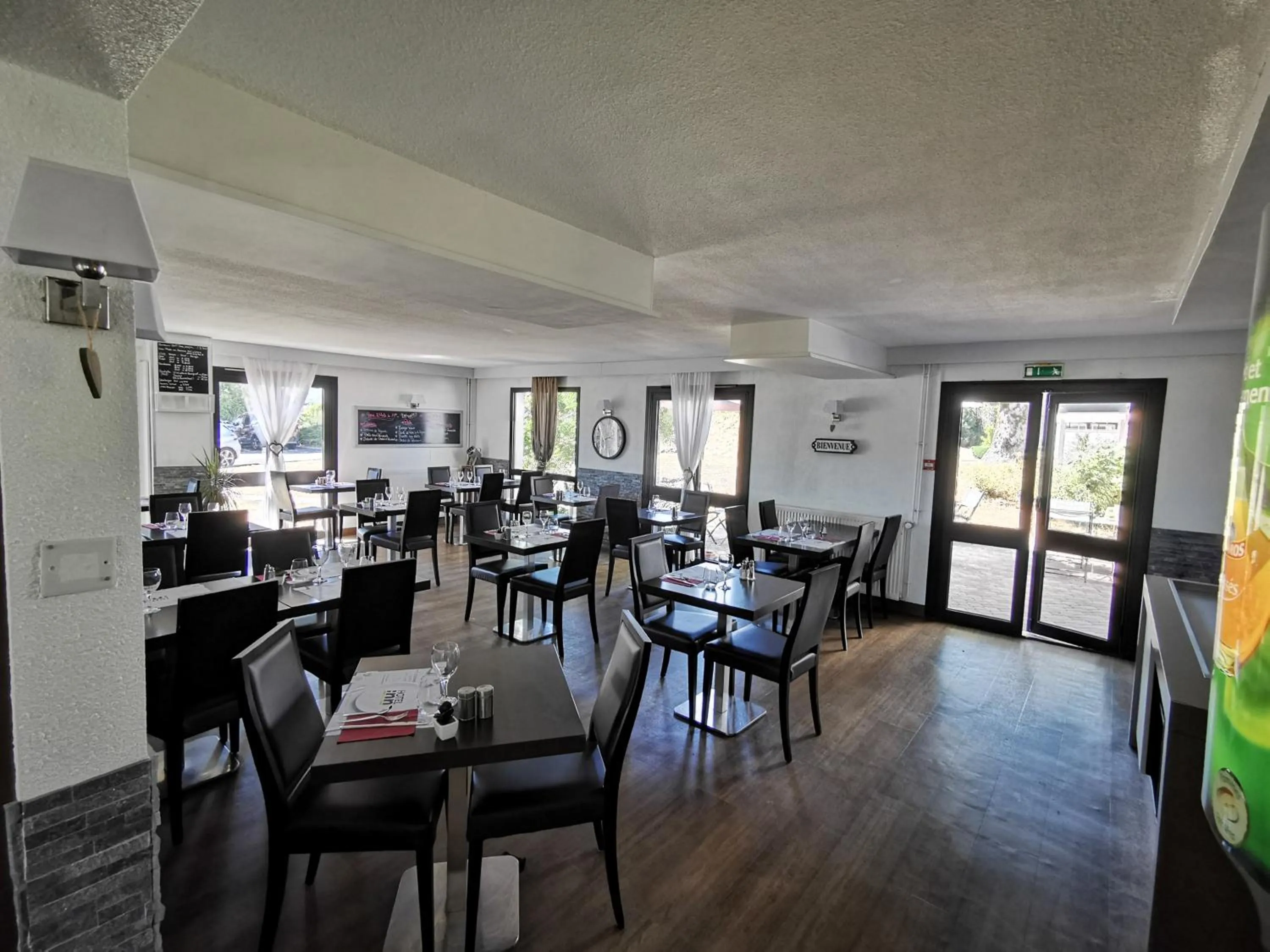 Restaurant/places to eat in Hôtel Inn Design Resto Novo Langres