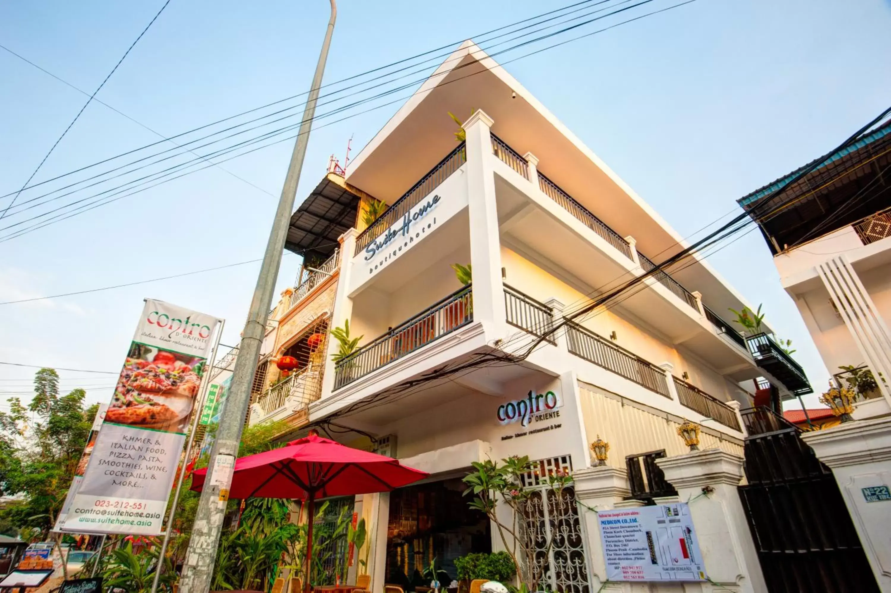 Facade/entrance, Property Building in Suite Home Boutique Hotel