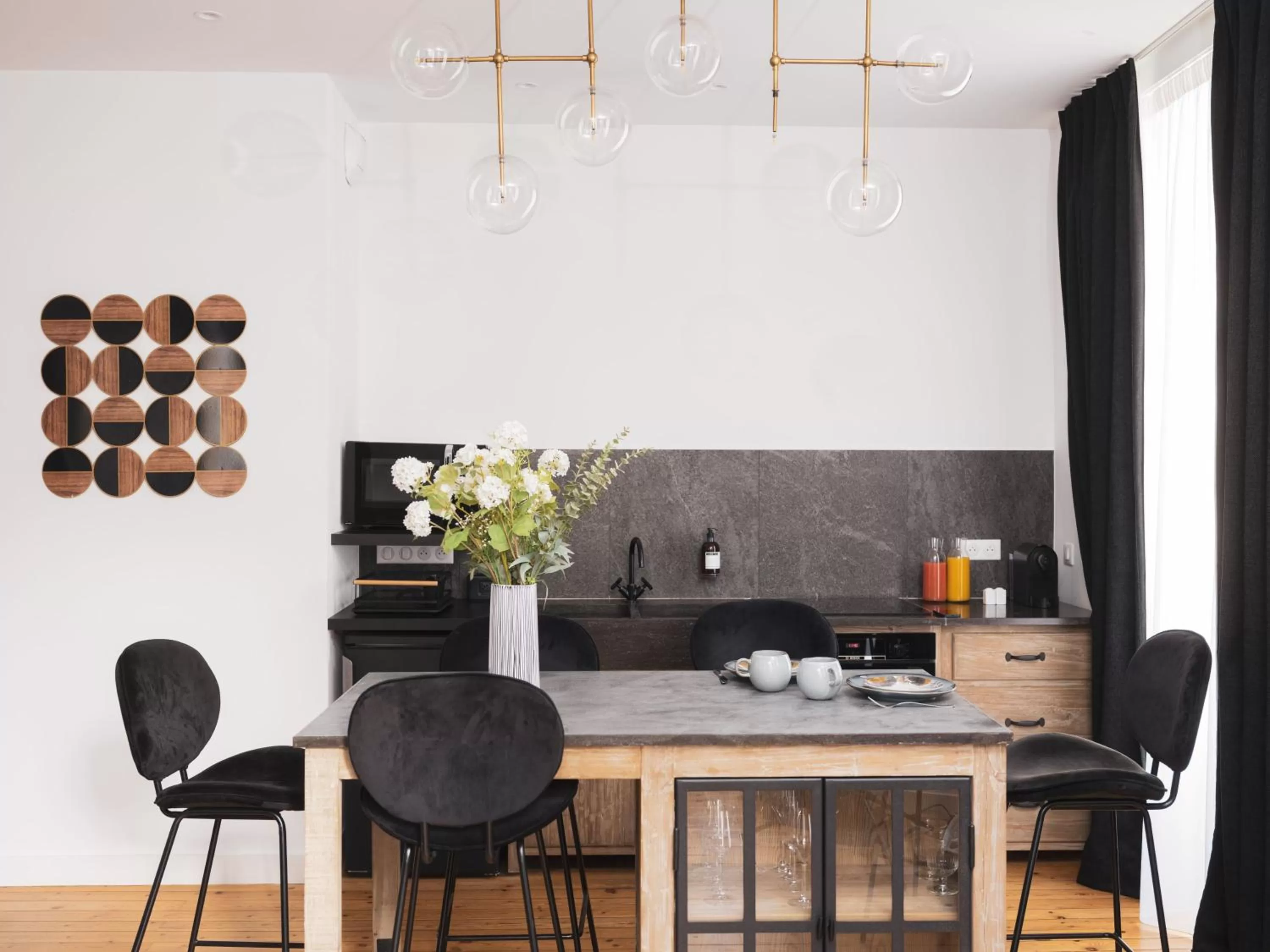 Dining area in Maisons du Monde Hotel & Suites - Nantes