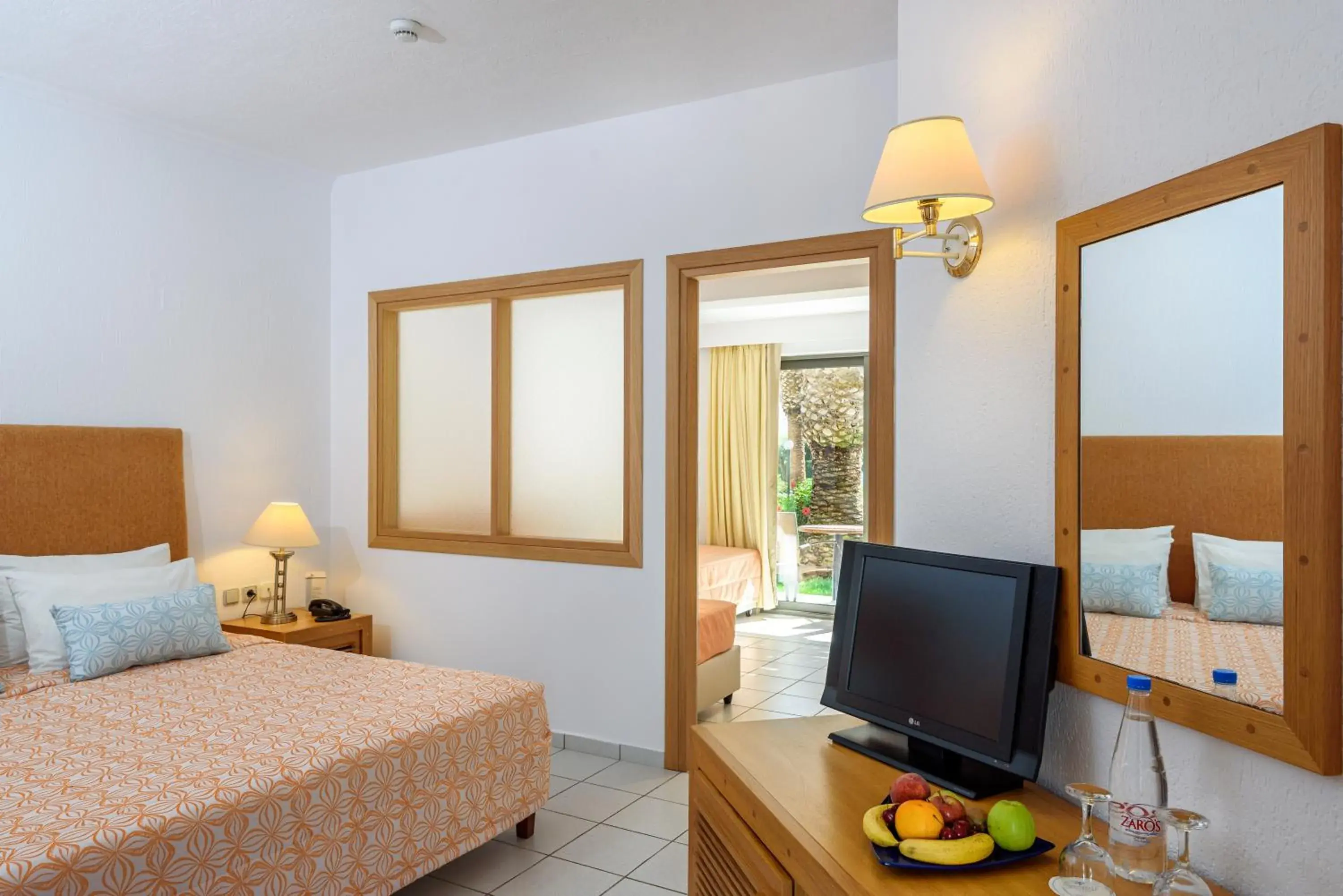 Bedroom, TV/Entertainment Center in Annabelle Beach Resort