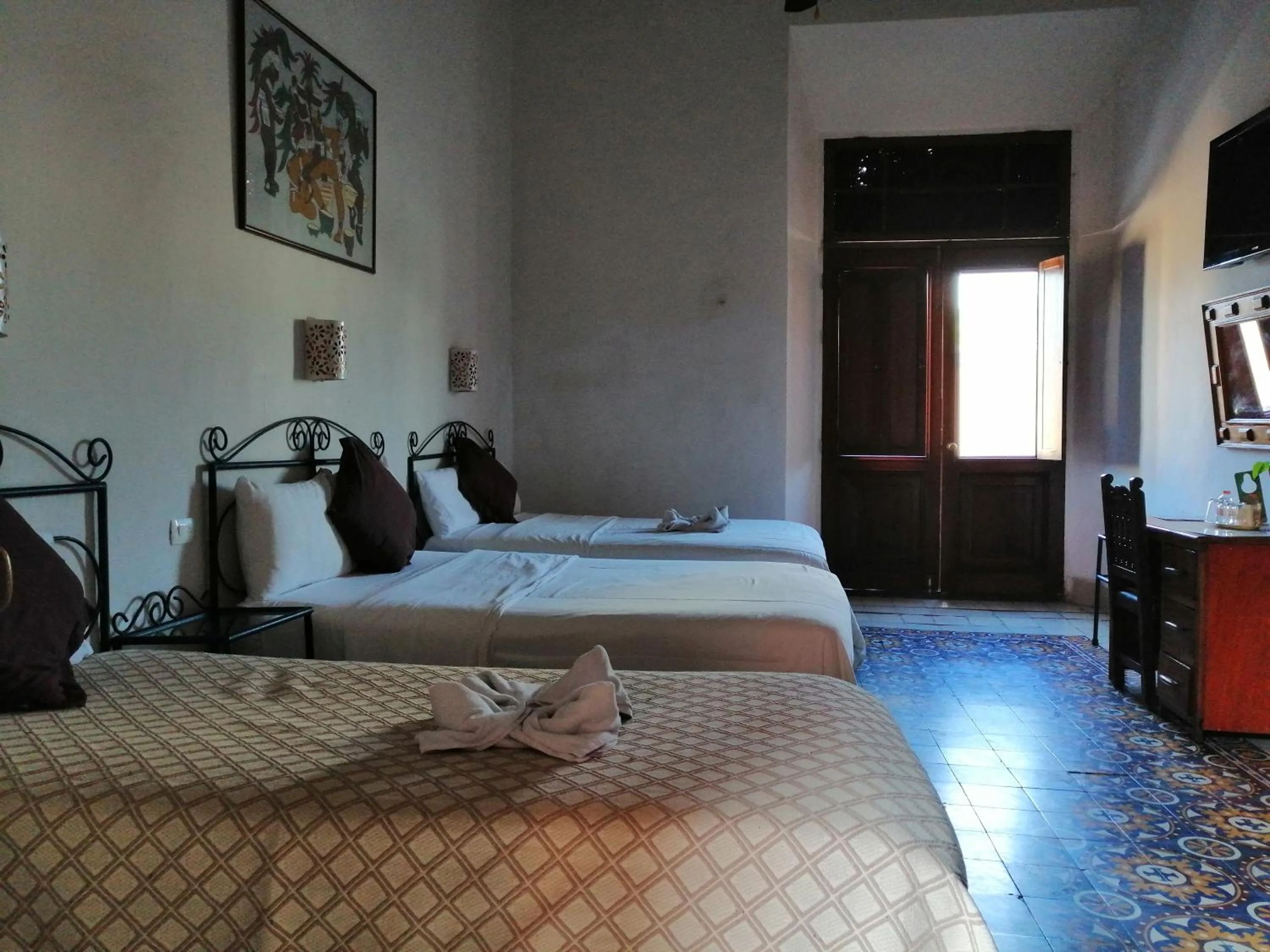 Photo of the whole room, Bed in Hotel Reforma