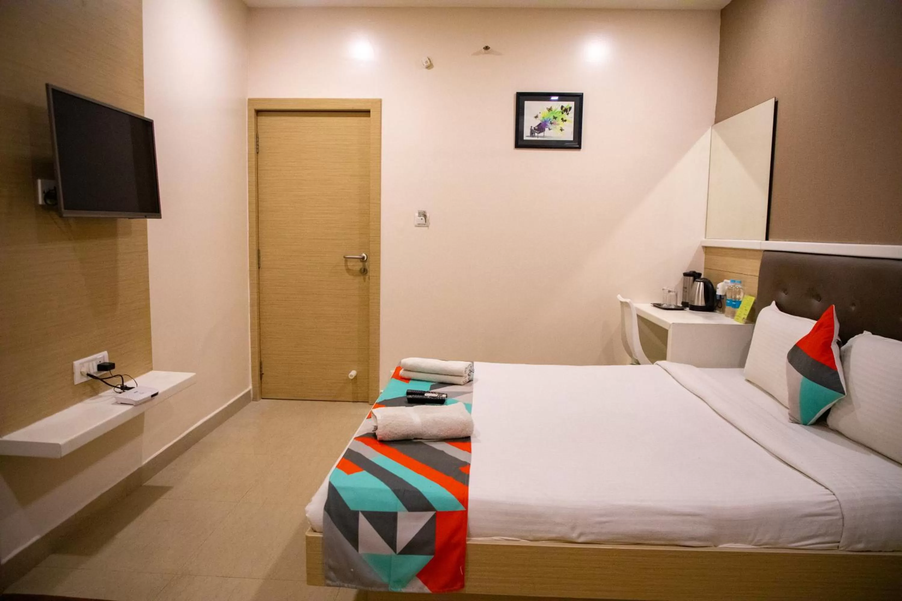 Bed in Arunaachalaa Resiidency