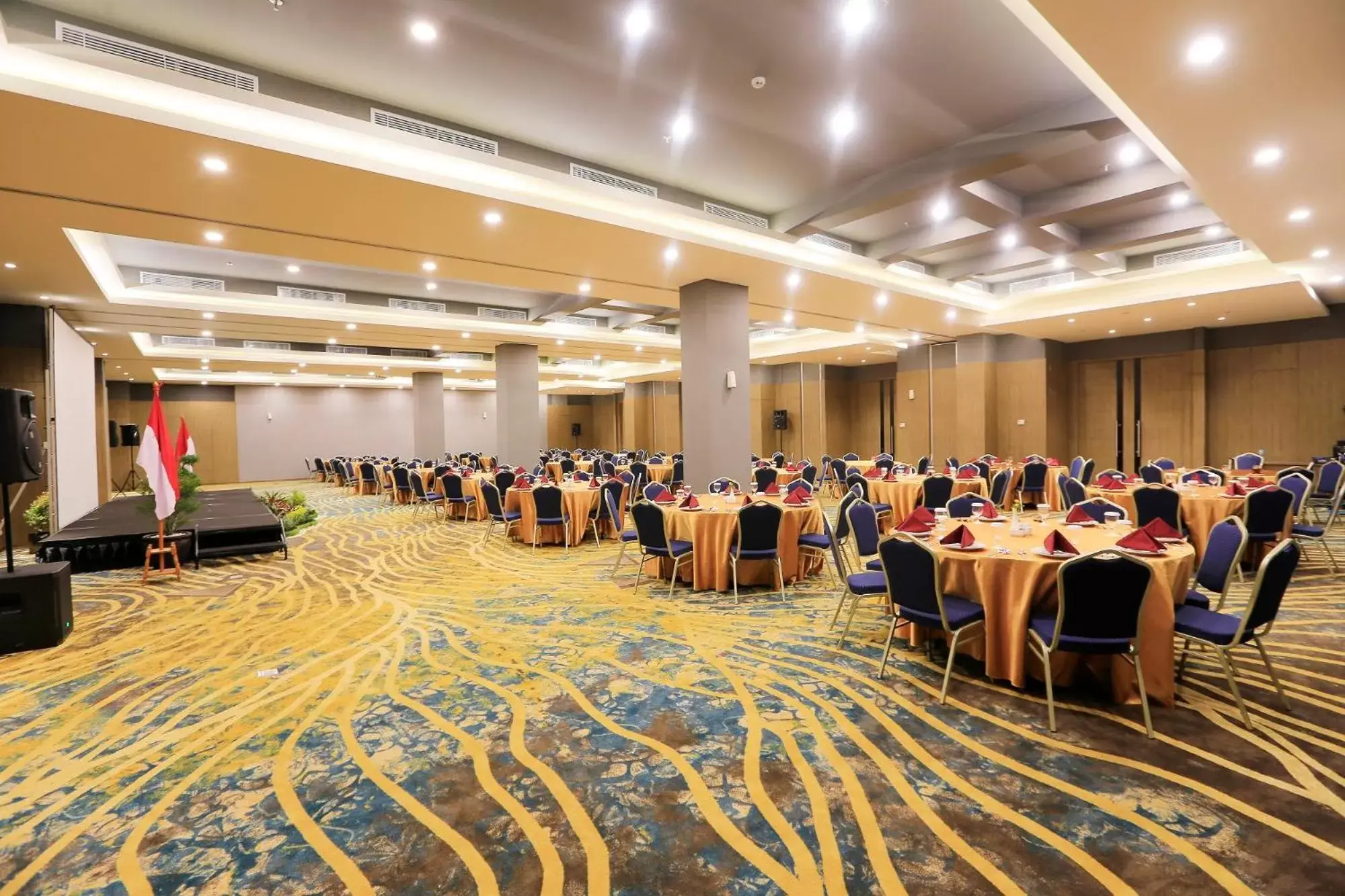 Meeting/conference room, Banquet Facilities in Luminor Hotel Purwokerto By WH