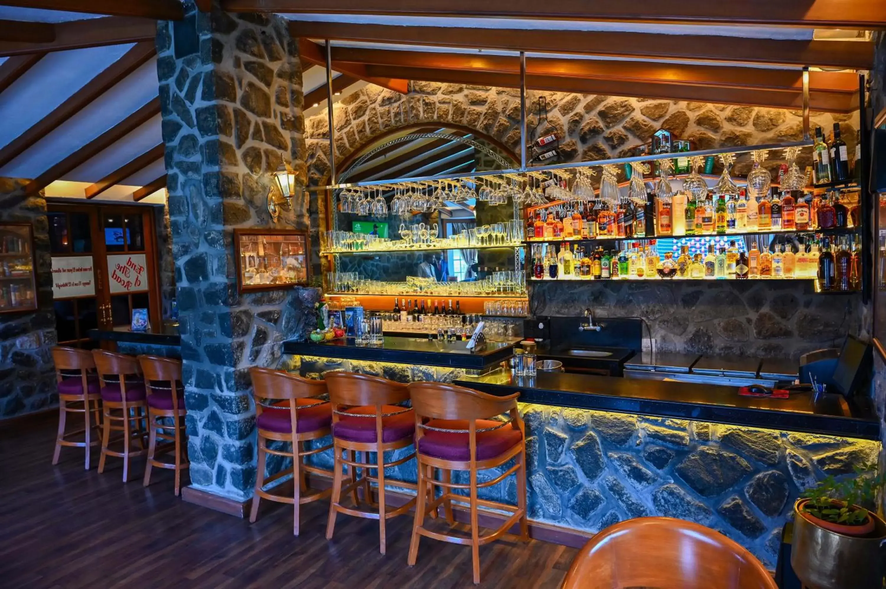 Lounge or bar, Lounge/Bar in The Carlton Kodaikanal