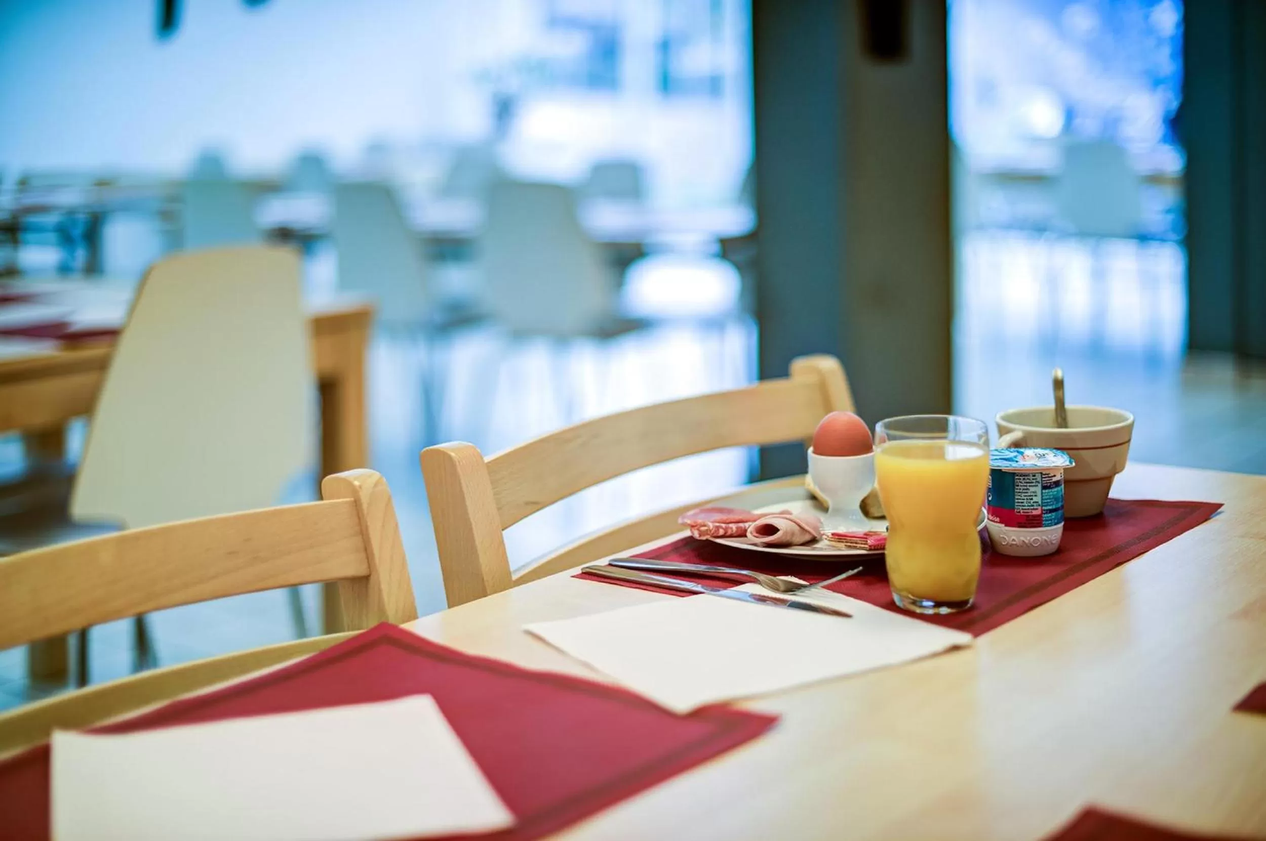 Restaurant/places to eat in Comfort Aparthotel Divonne La Versoix