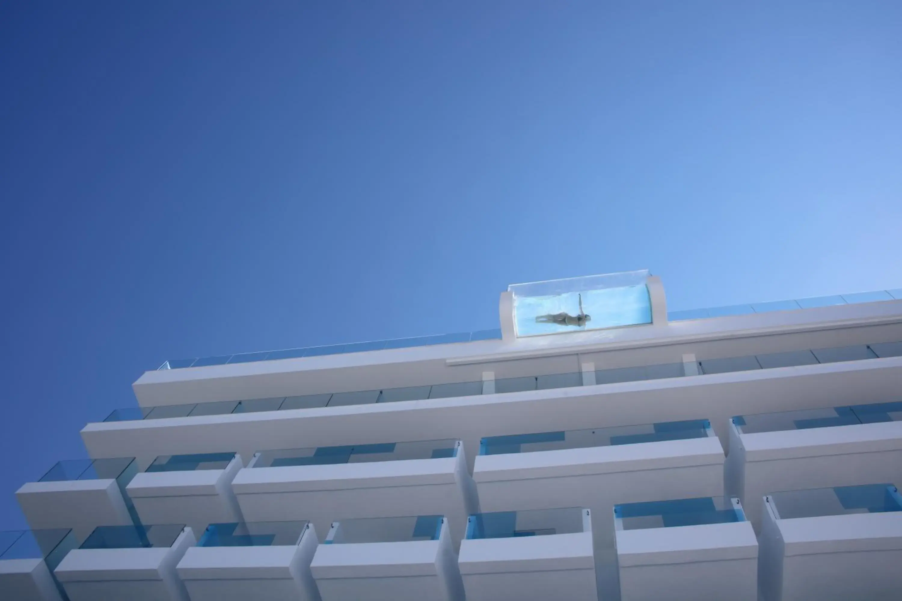 Swimming pool in Iberostar Waves Bahía de Palma - Adults Only Swimming pool in Iberostar Waves Bahía de Palma - Adults Only