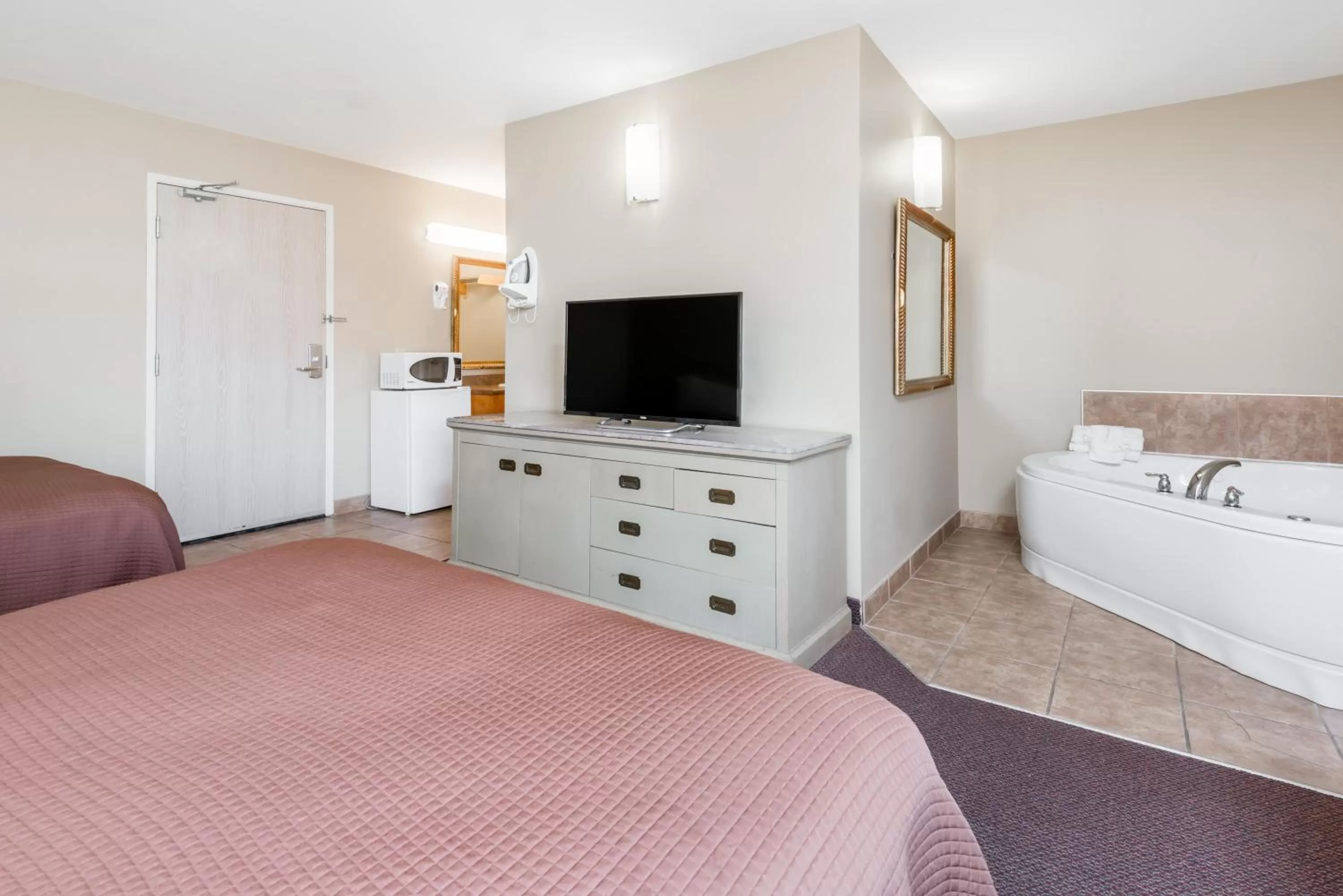 Bed in London Travel Inn