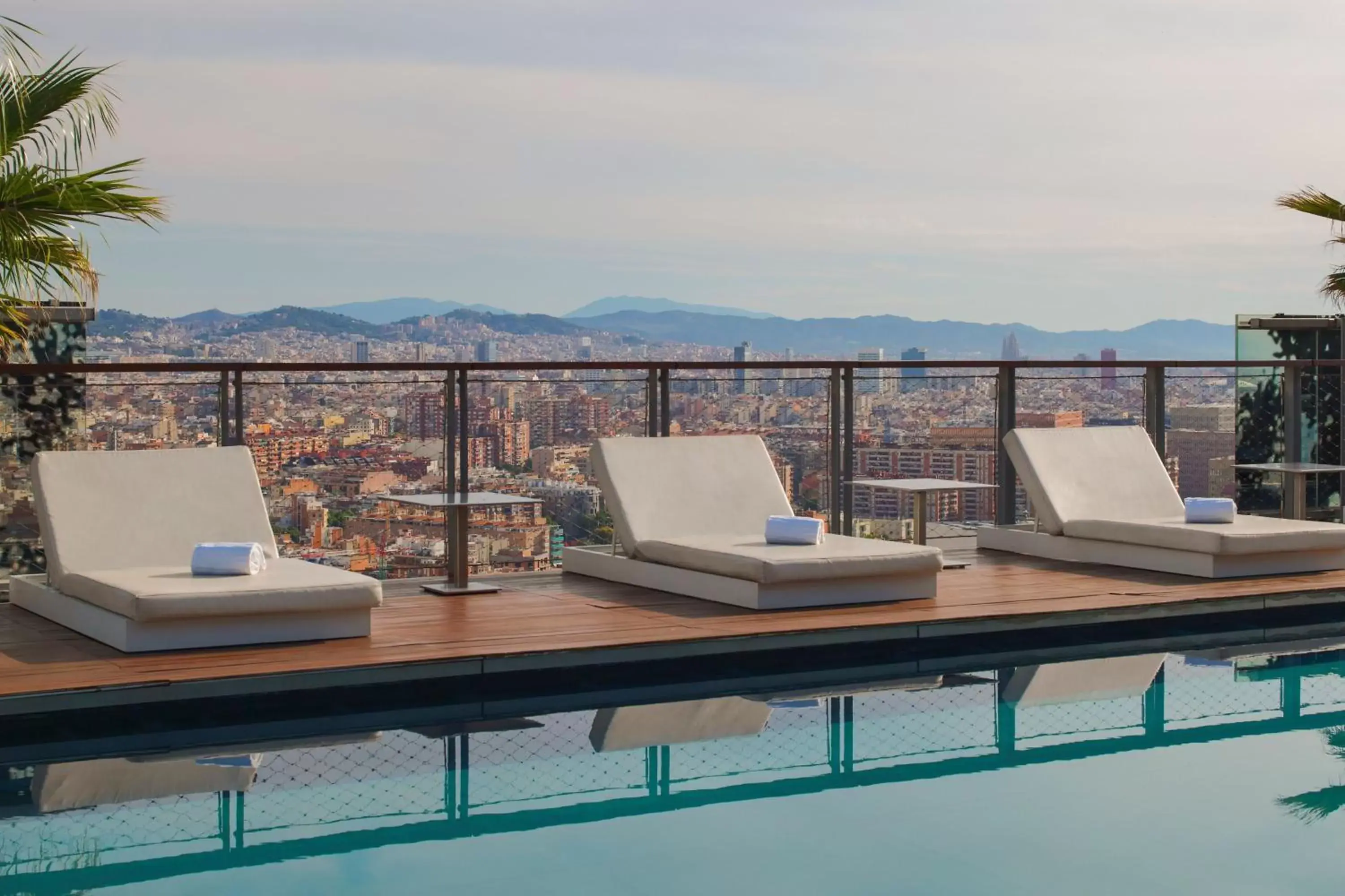 Swimming Pool in Renaissance Barcelona Fira Hotel
