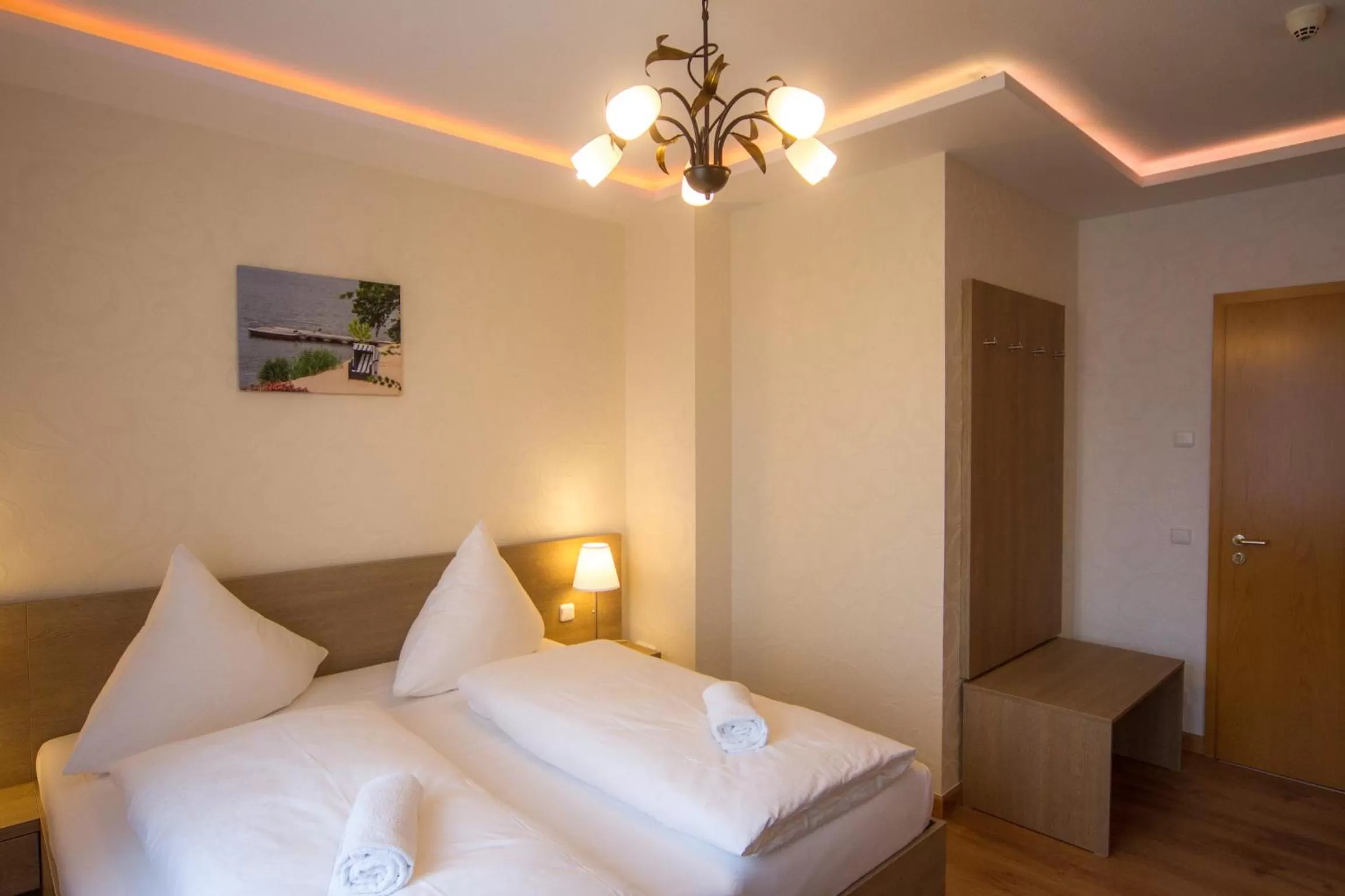 Photo of the whole room, Bed in Bernstein Acamed Resort