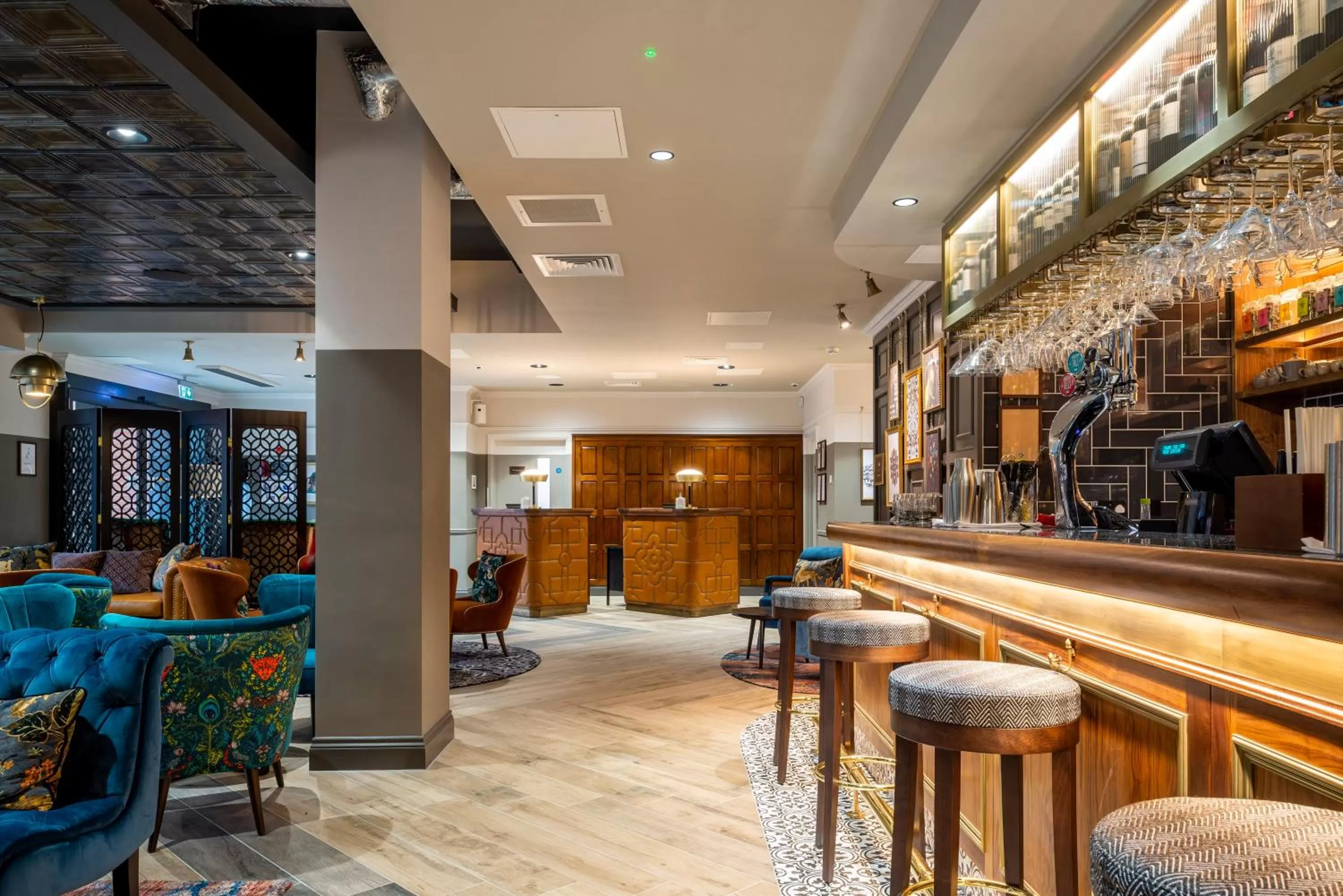 Lounge or bar in Hotel Indigo - Chester by IHG