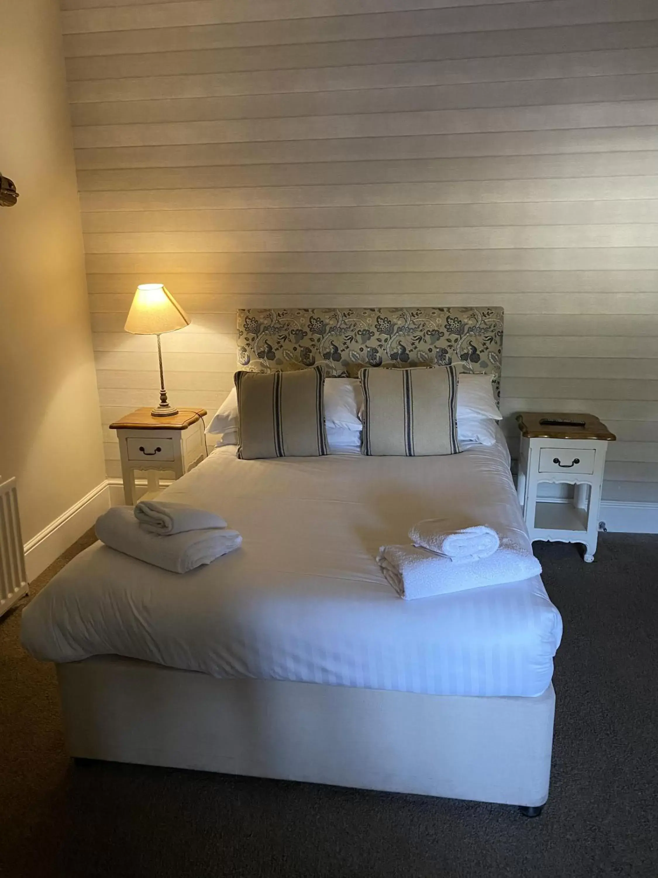 Bedroom, Bed in The Plough Bedroom, Bed in The Plough