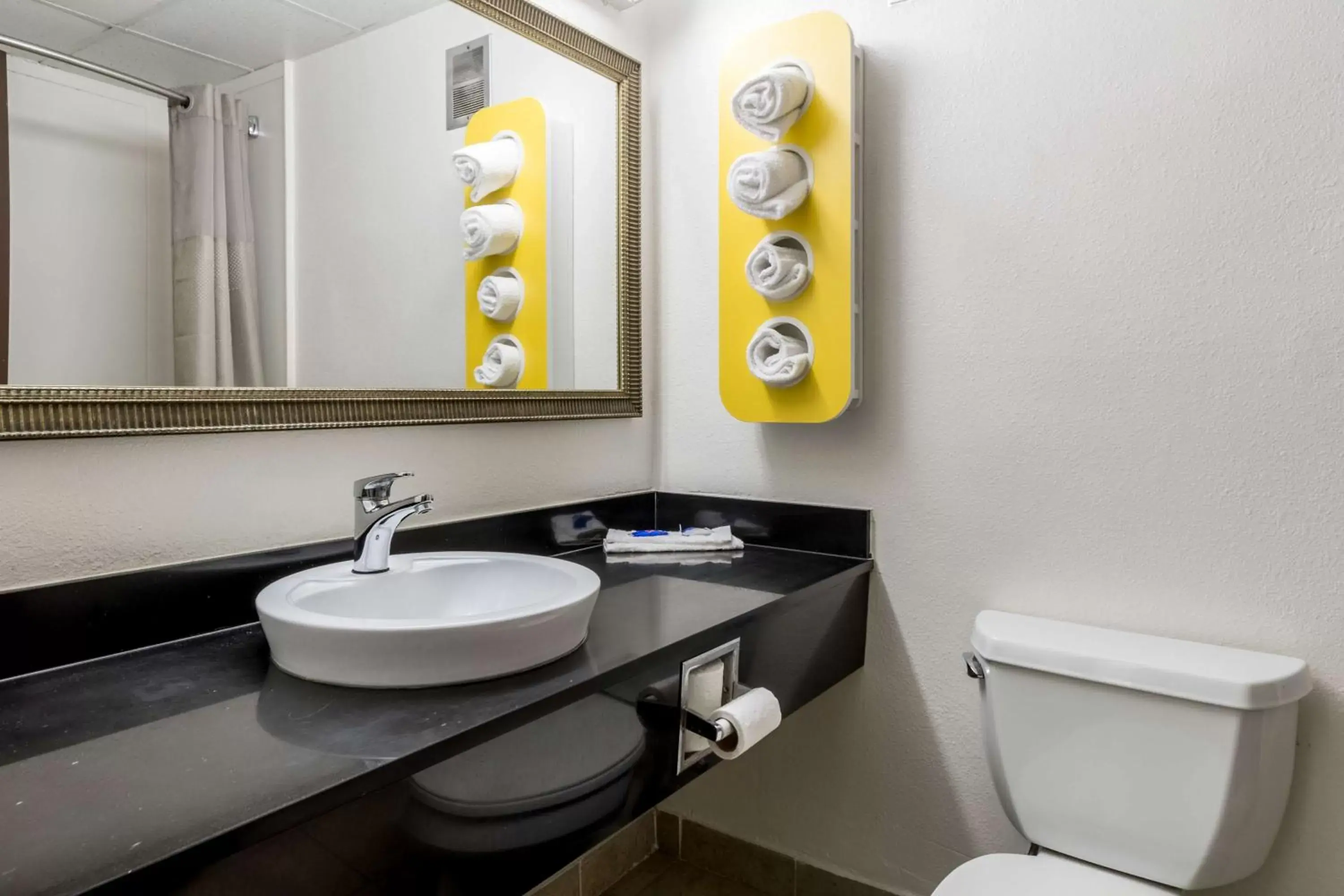 Photo of the whole room, Bathroom in Motel 6-Springfield, OH