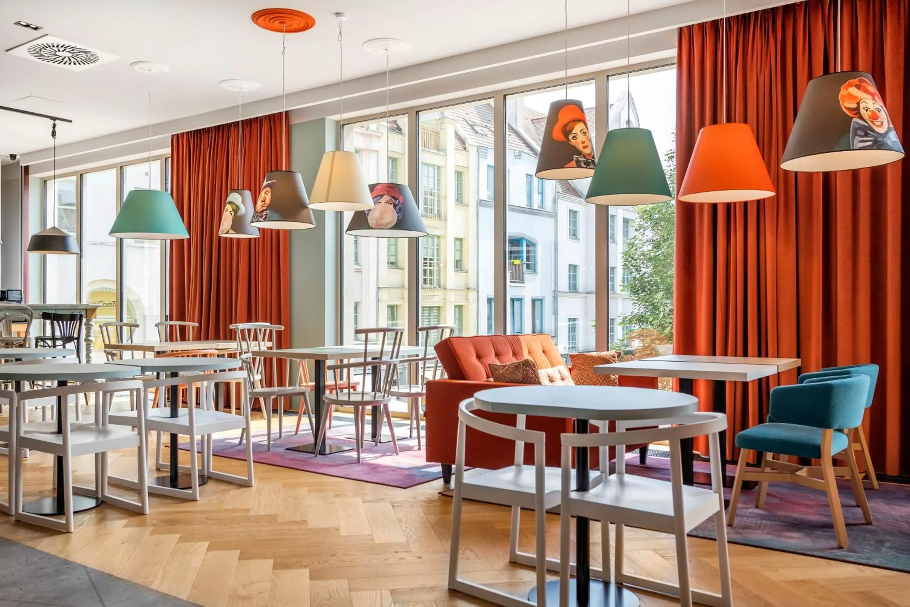 Restaurant/Places to Eat in ibis Styles Szczecin Stare Miasto