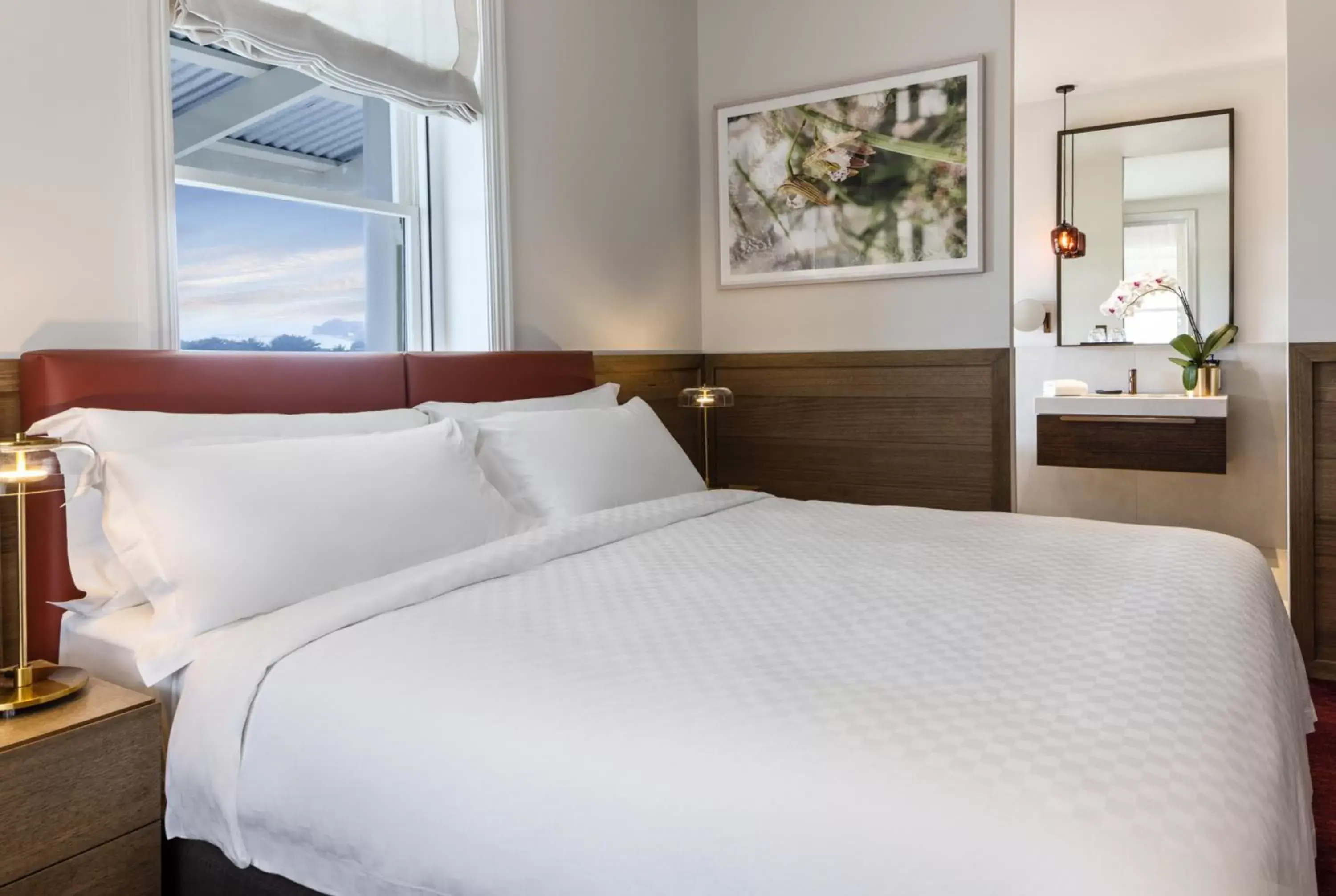 Bedroom, Bed in InterContinental Sorrento Mornington Peninsula
