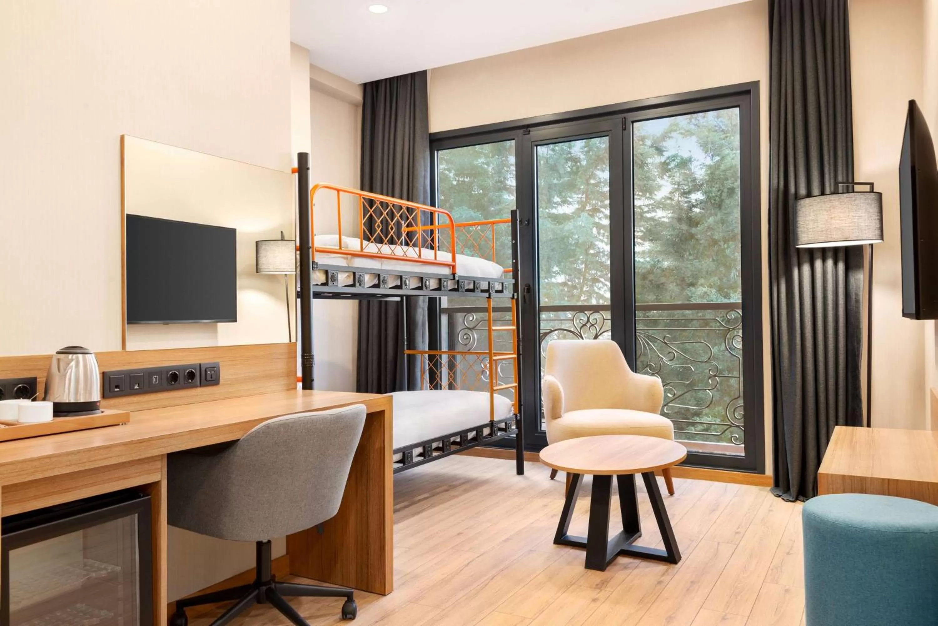 Photo of the whole room, Bed in Tryp by Wyndham Istanbul Atasehir