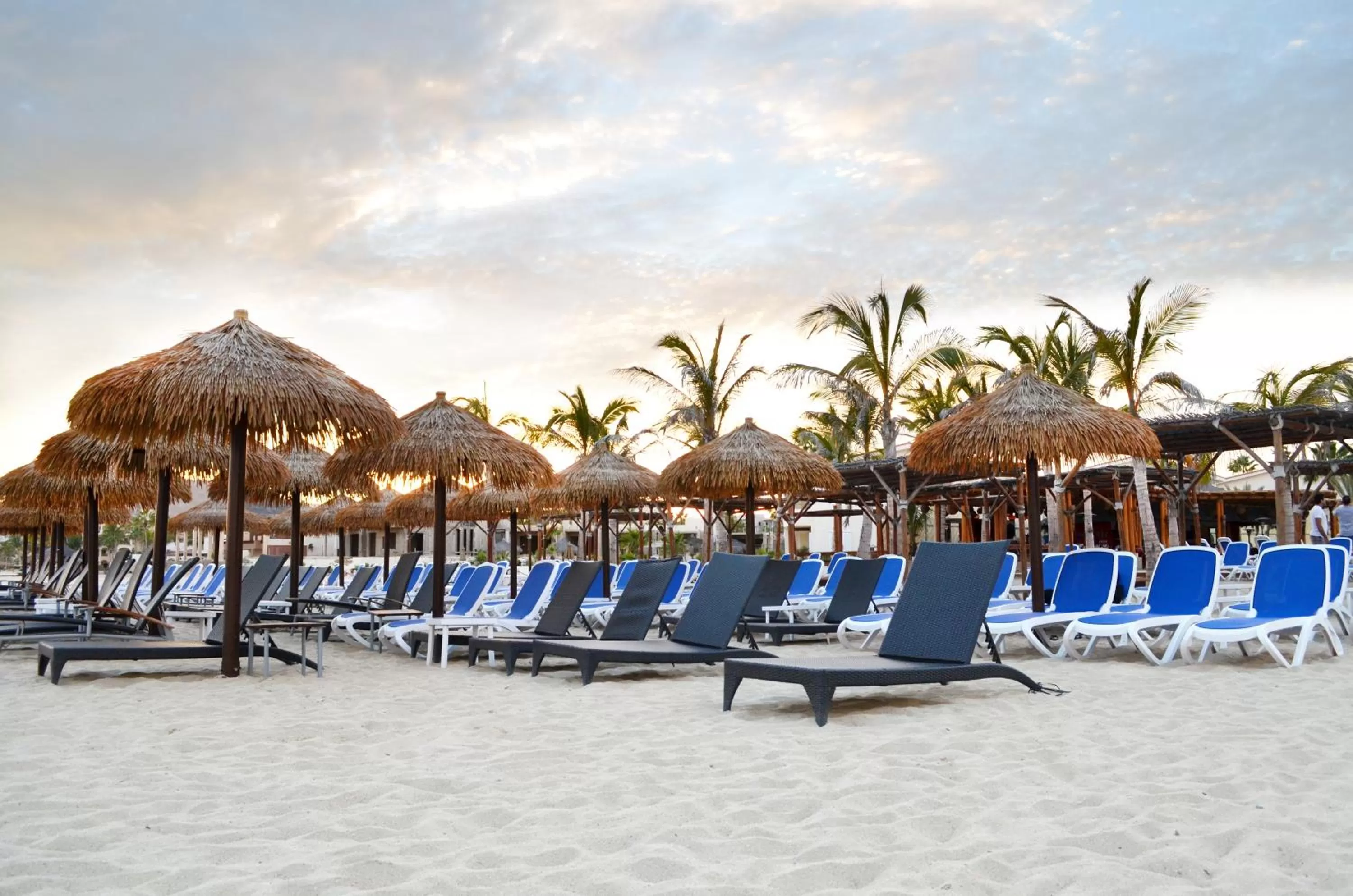 Day in Grand Decameron Los Cabos, A Trademark All-Inclusive Resort
