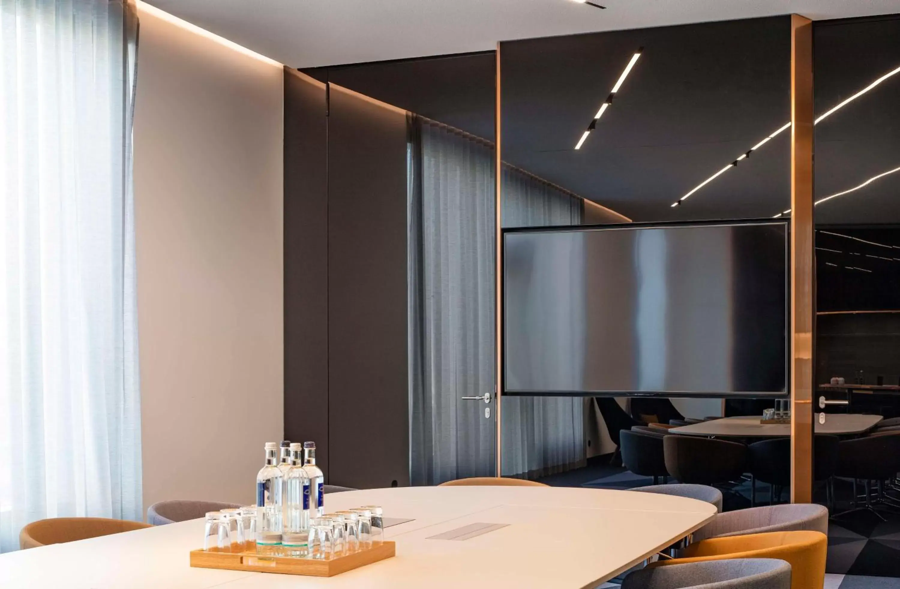 Meeting/conference room in Andaz Munich Schwabinger Tor - a concept by Hyatt