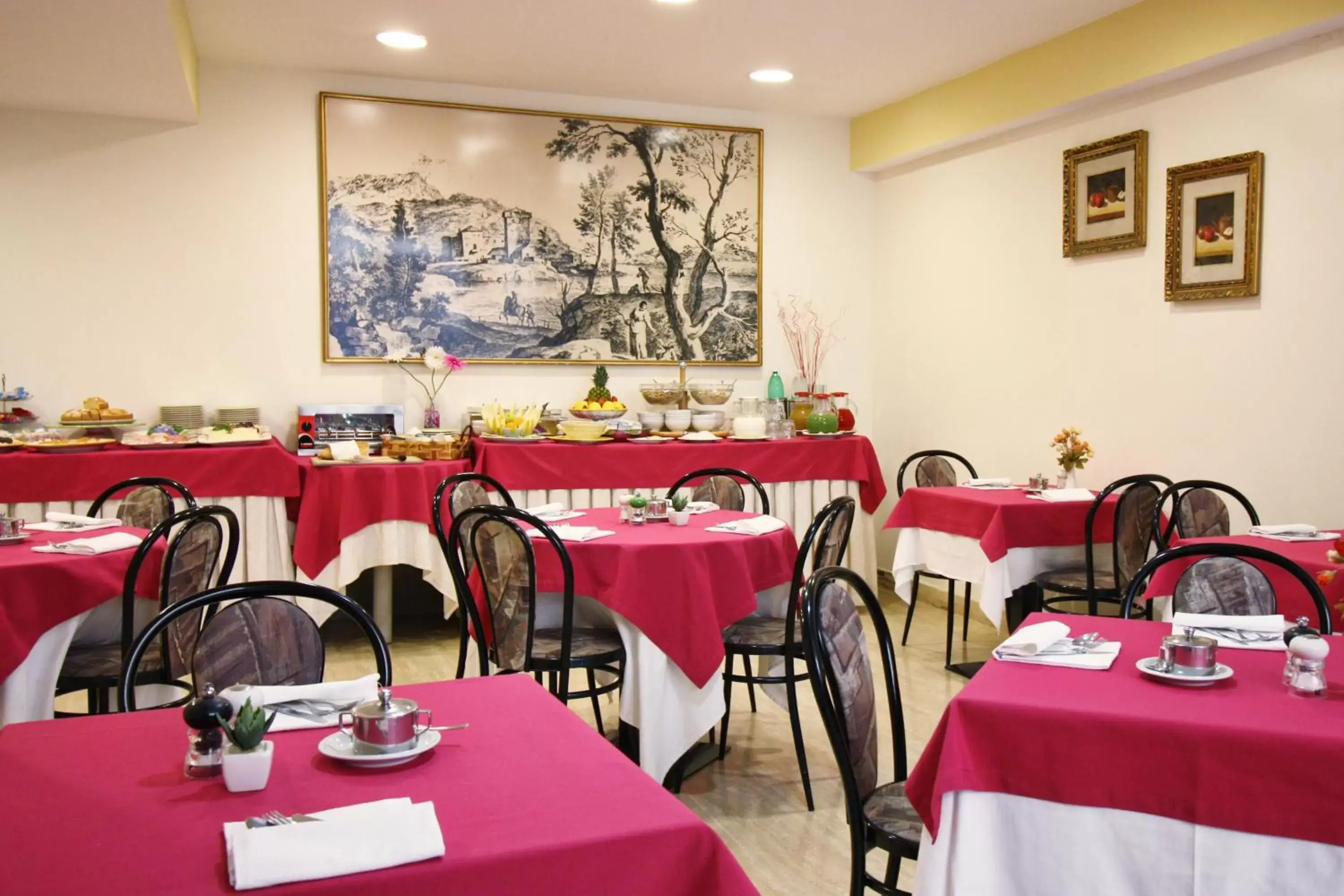 Continental breakfast, Restaurant/Places to Eat in Hotel Savoia Sorrento