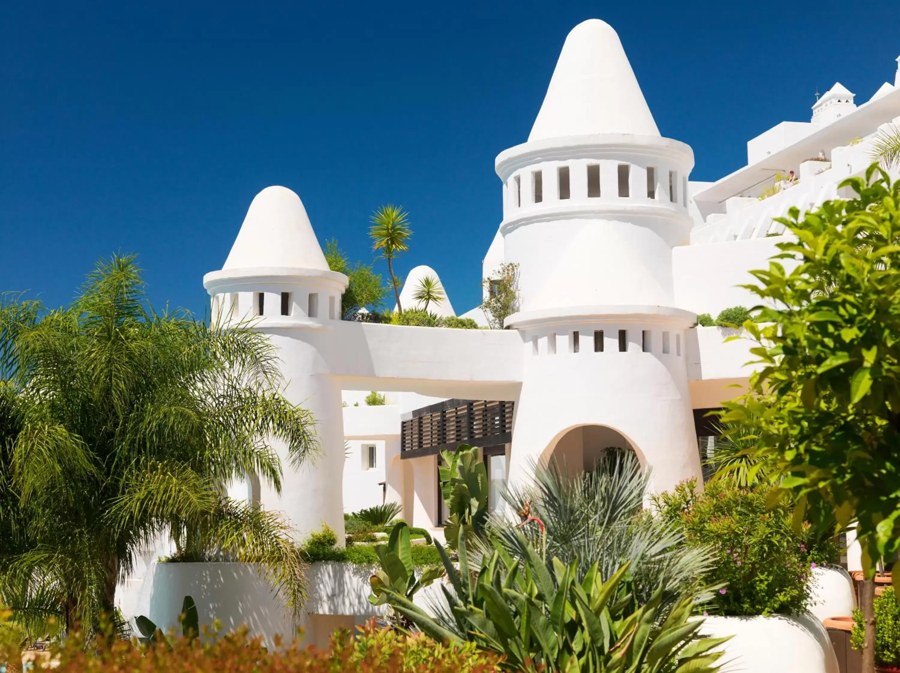 Off site, Property Building in H10 Estepona Palace