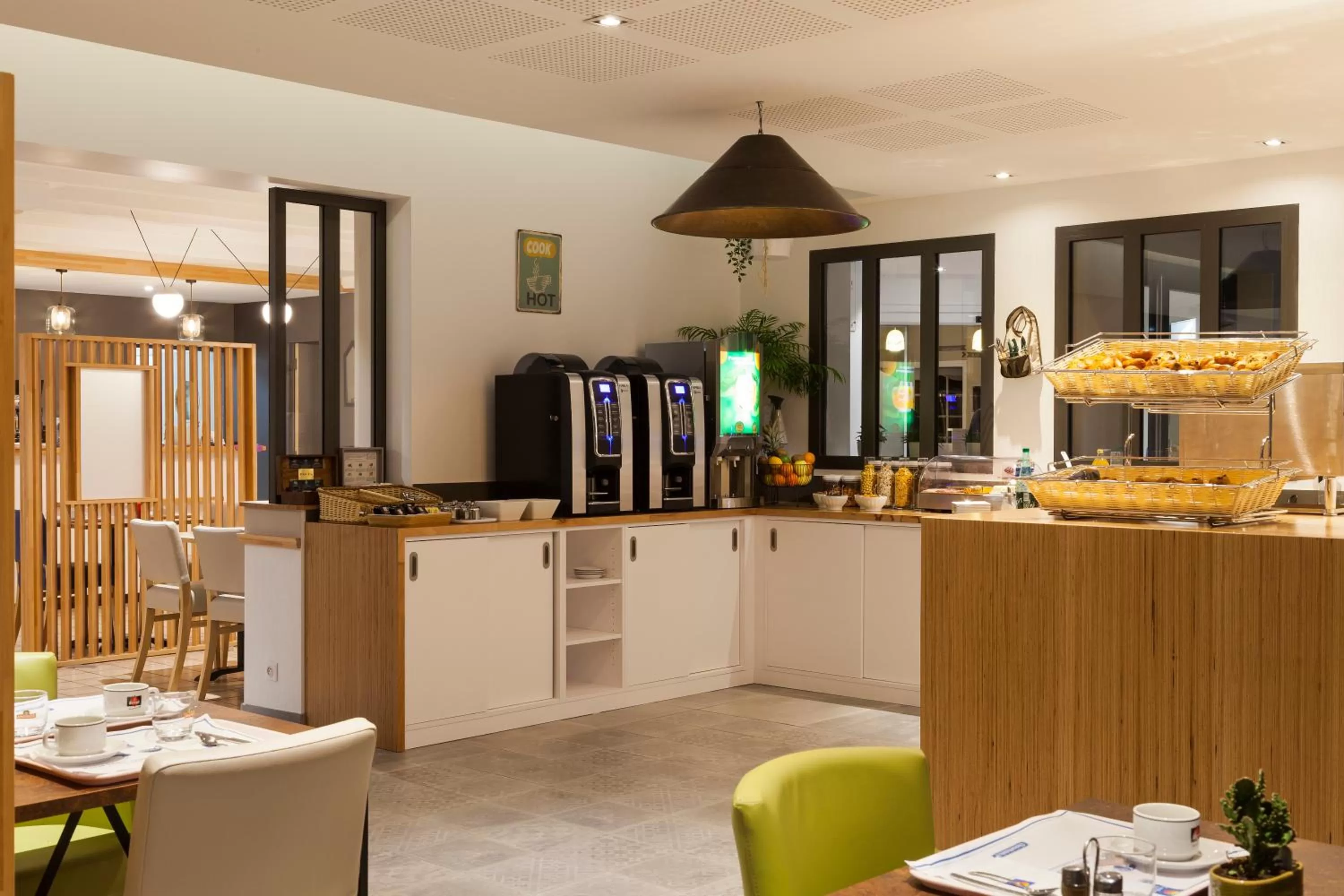 Breakfast in The Originals City, Hôtel Limoges Sud Feytiat