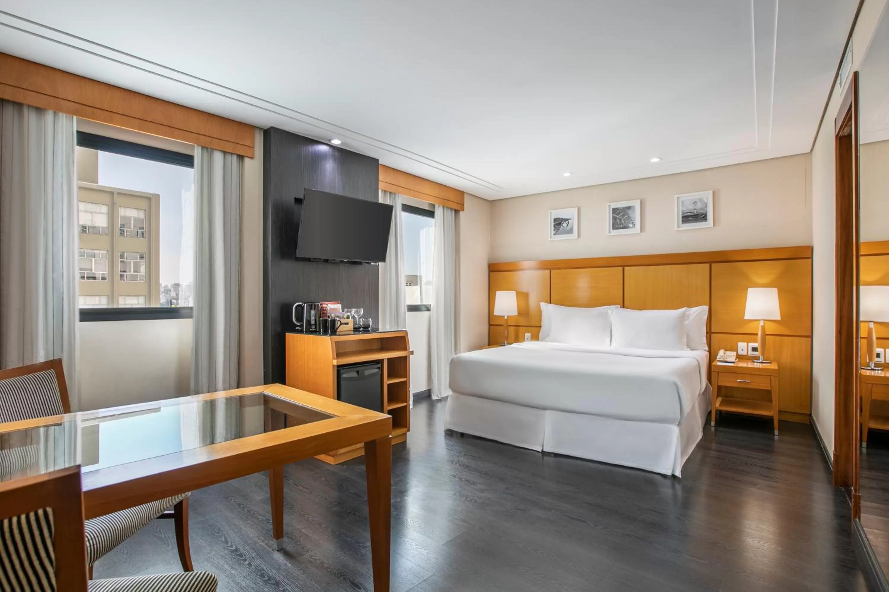 Bedroom, Bed in Meliá Jardim Europa