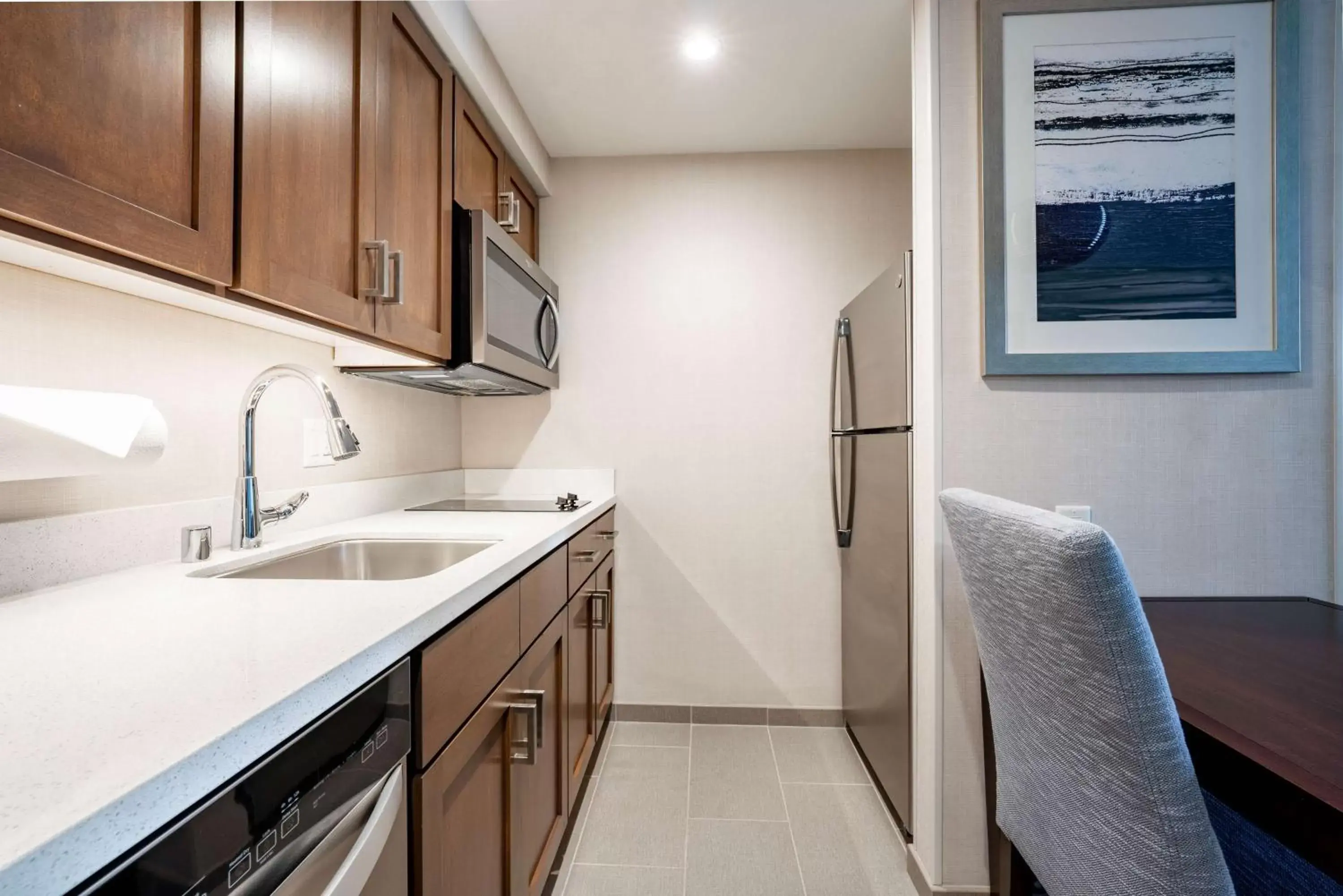 Kitchen or kitchenette, Kitchen/Kitchenette in Homewood Suites By Hilton Sunnyvale-Silicon Valley, Ca