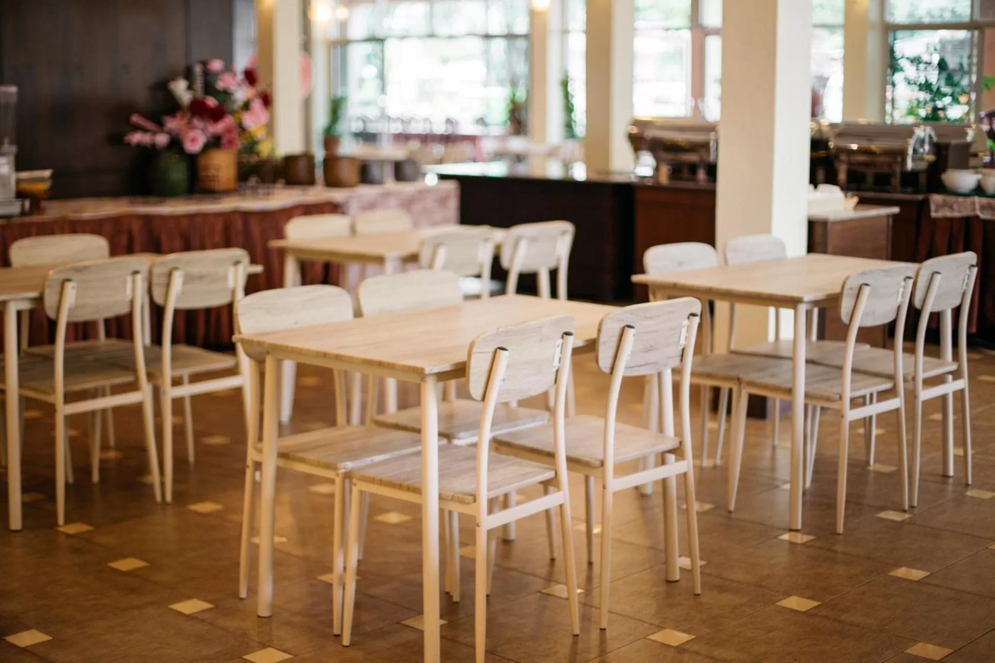 Restaurant/places to eat in Diamond Park Inn Chiangrai & Resort