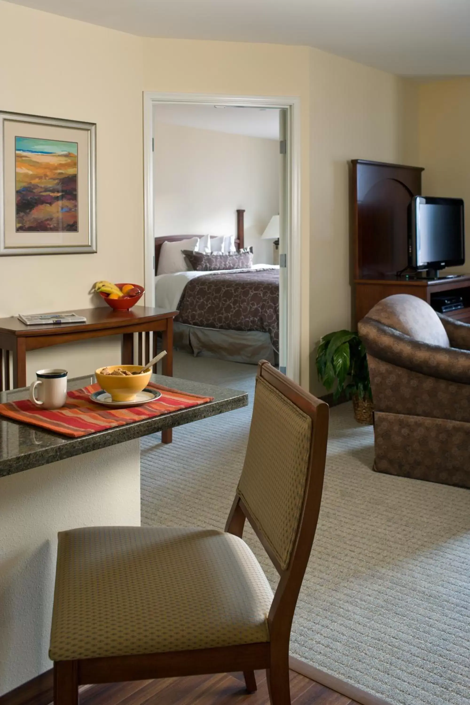 Living room in Staybridge Suites Everett - Paine Field, an IHG Hotel
