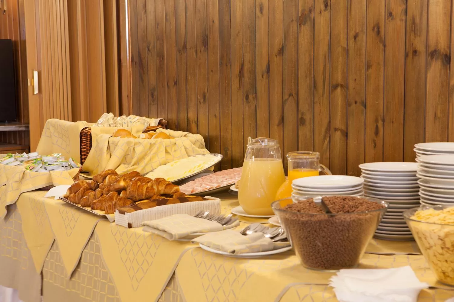 Food in AUTO PARK Hotel