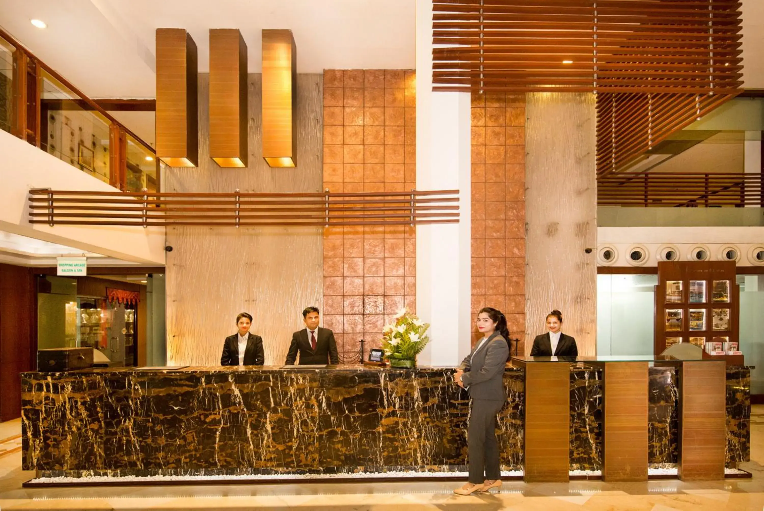 Lobby or reception, Staff in Clarion Hotel Bella Casa
