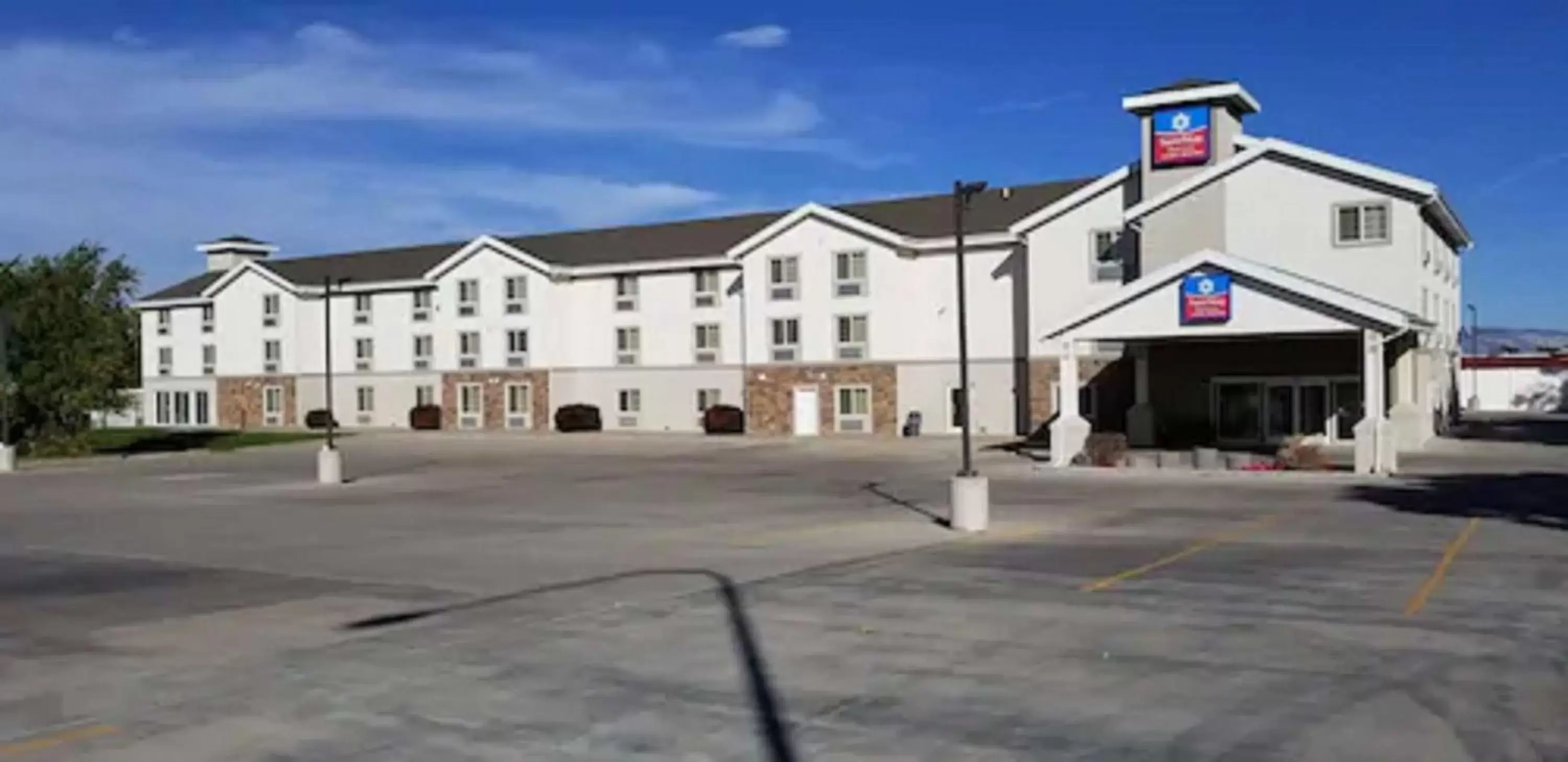 Property Building in SureStay Plus Hotel by Best Western Vernal