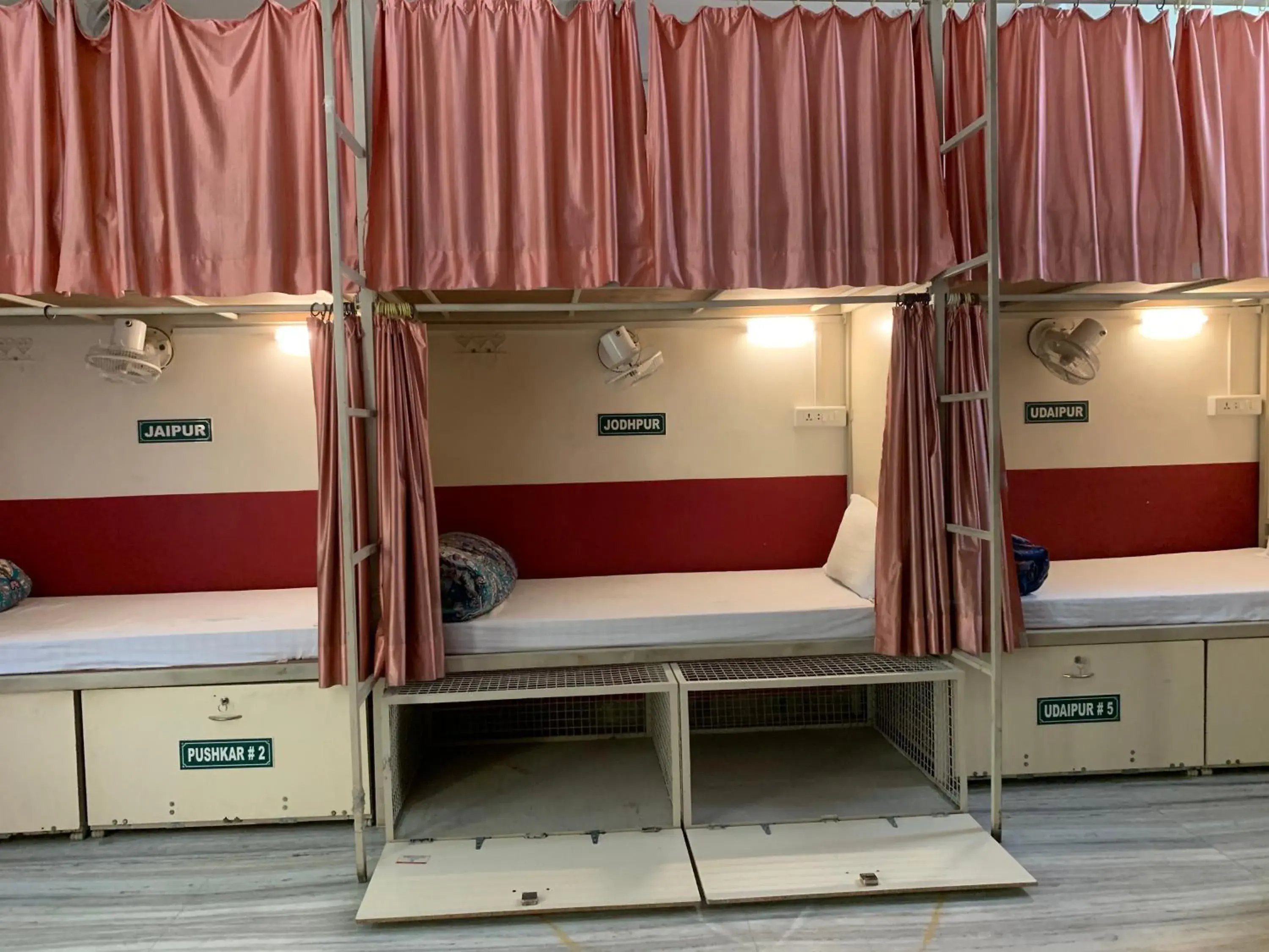 bunk bed, Bed in Vinayak Guest House