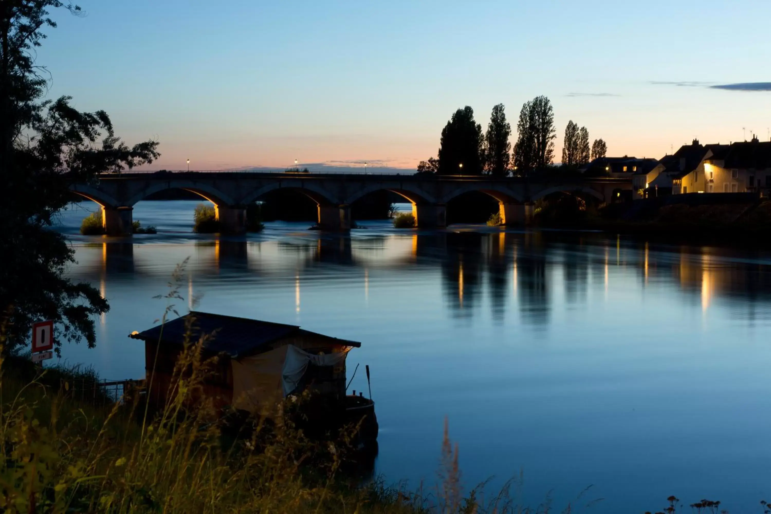 Sunset, Sunrise/Sunset in Le Manoir Les Minimes