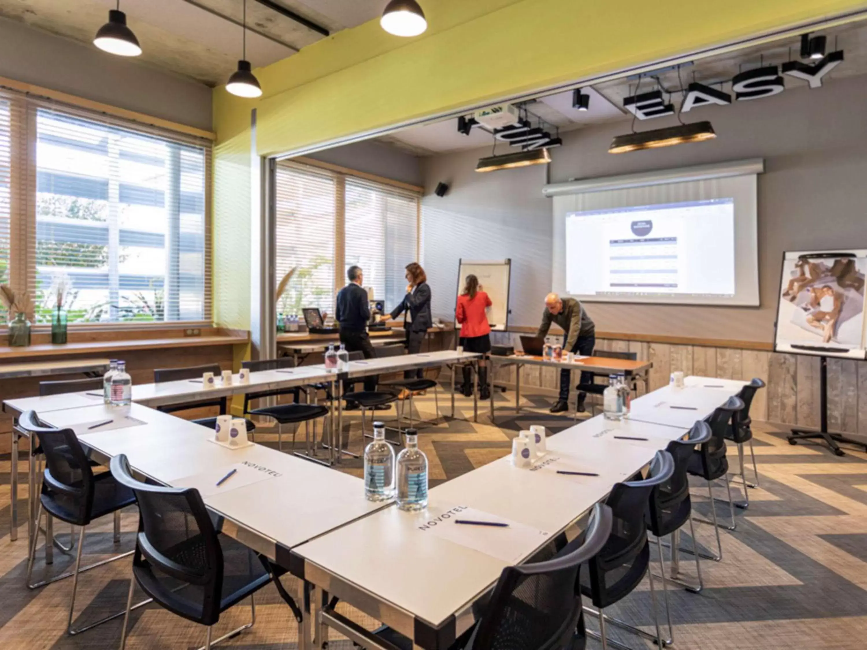 Meeting/conference room in Novotel Valence Sud