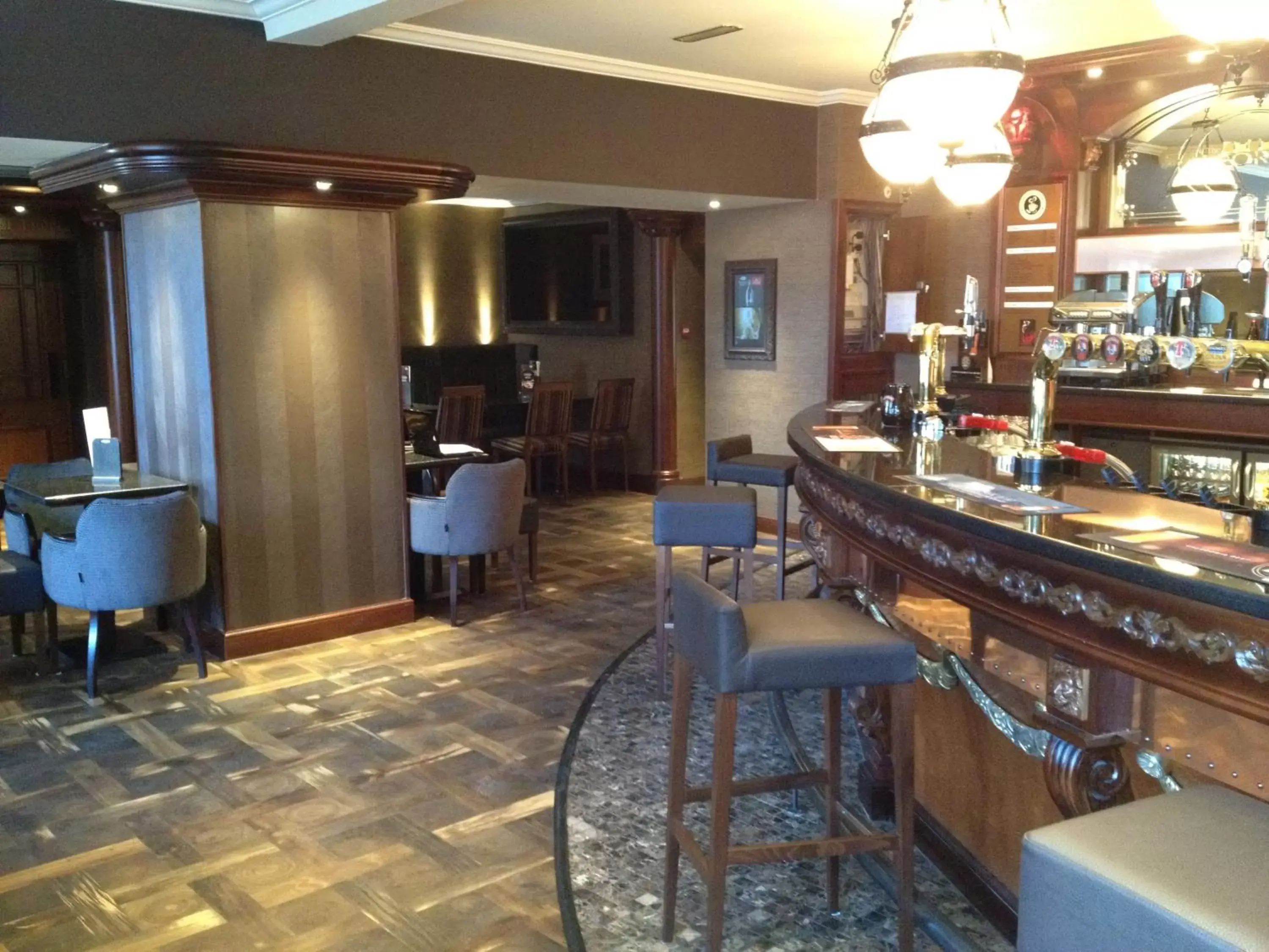 Lounge or bar, Restaurant/Places to Eat in The Fort Hotel