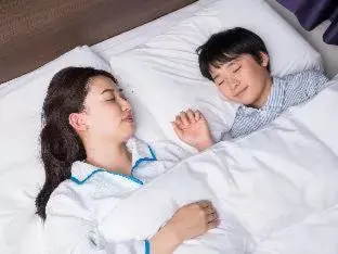 Bed, Family in Comfort Hotel Narita