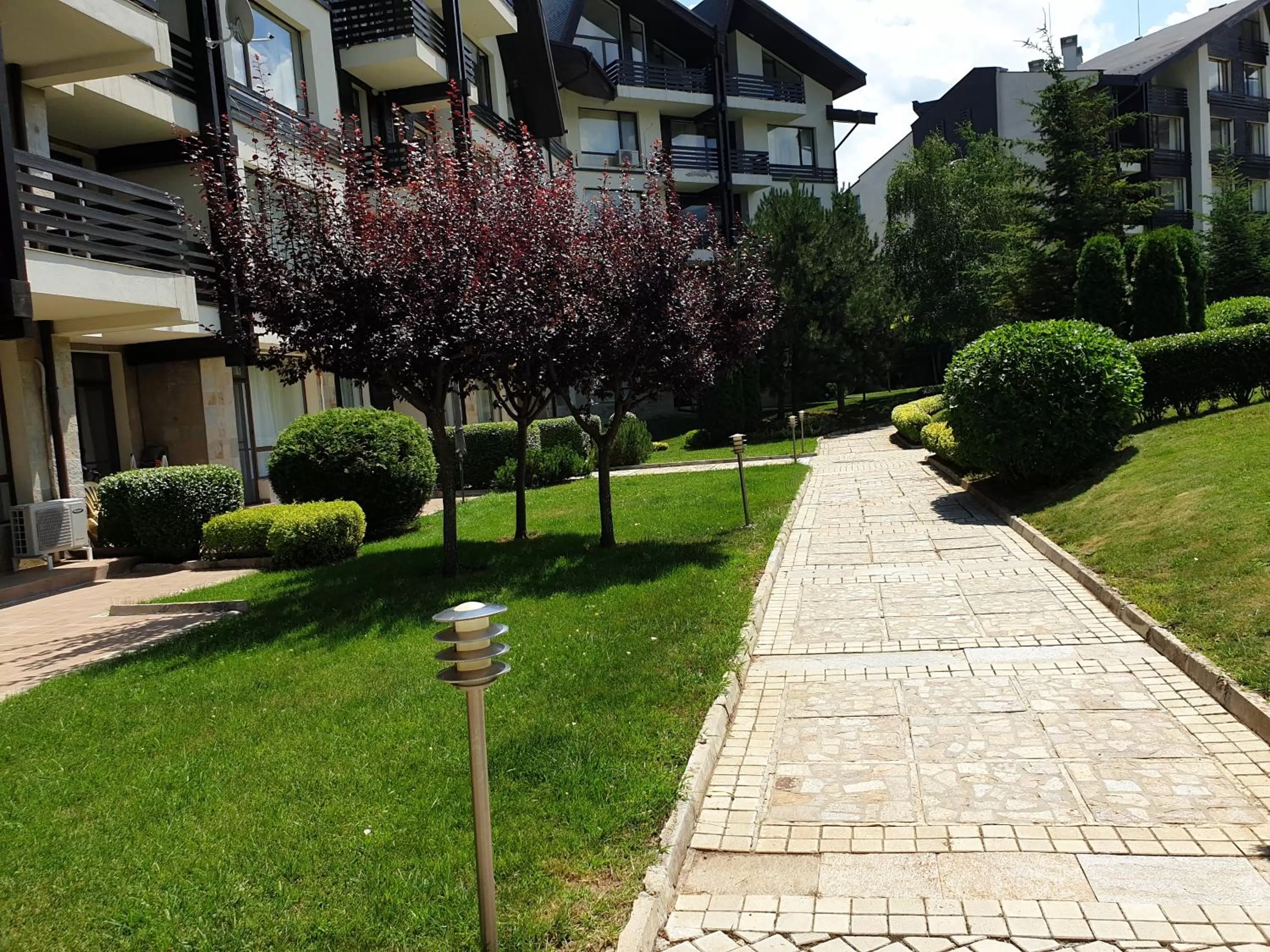 Patio in Private Studio in Aspen Golf and Ski Resort