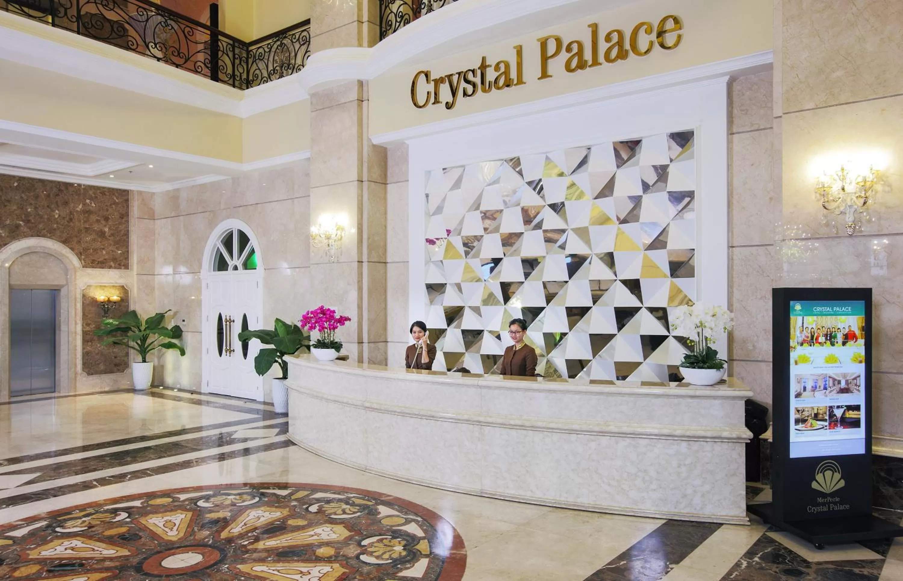 Property logo or sign in MerPerle Crystal Palace