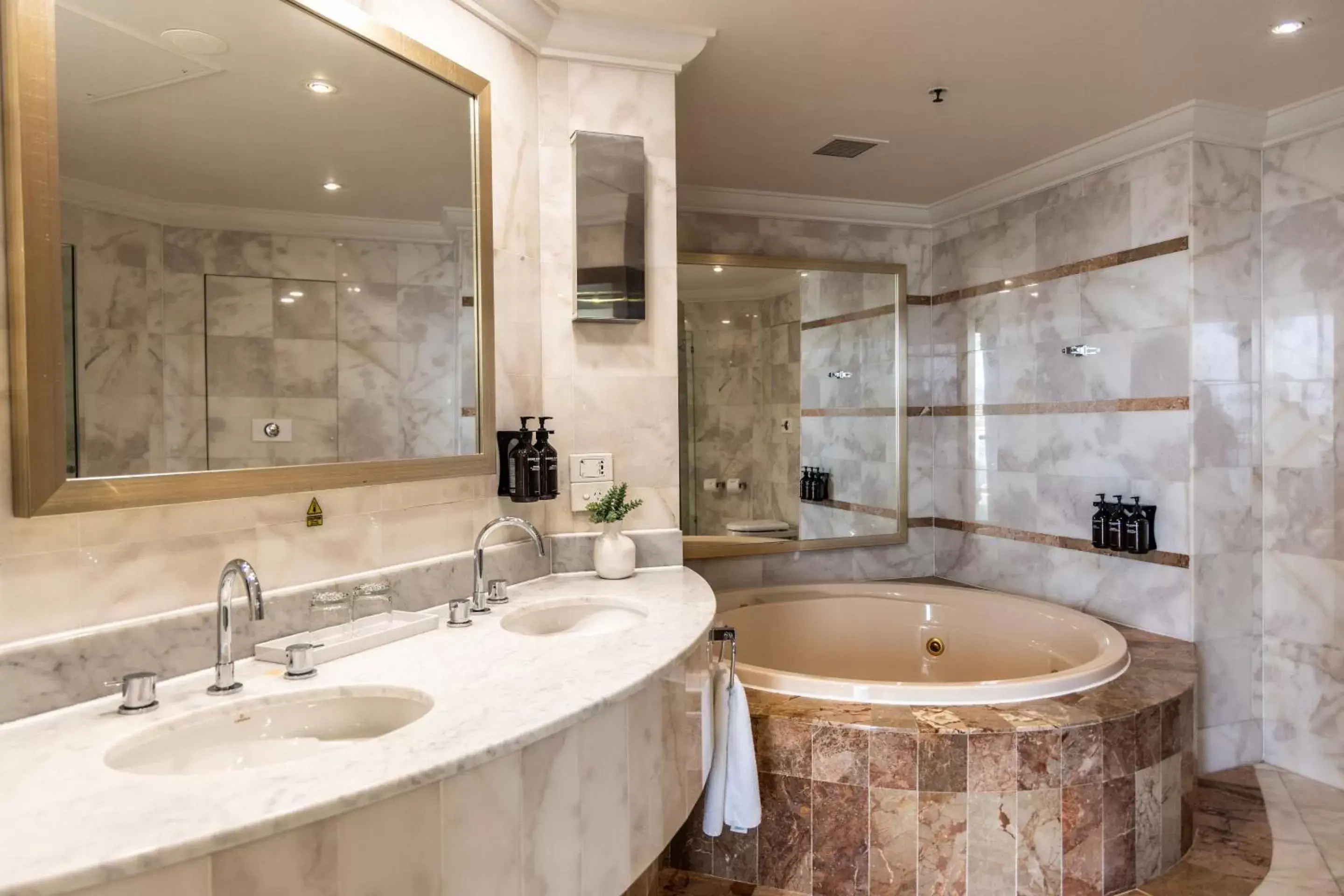 Photo of the whole room, Bathroom in Crowne Plaza Terrigal Pacific, an IHG Hotel