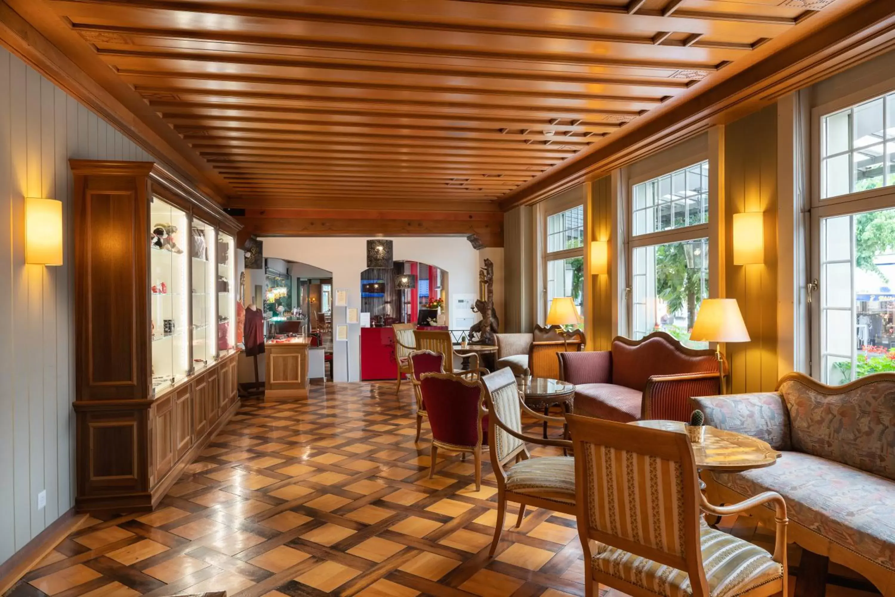 Lounge or bar in Hotel Krebs Interlaken