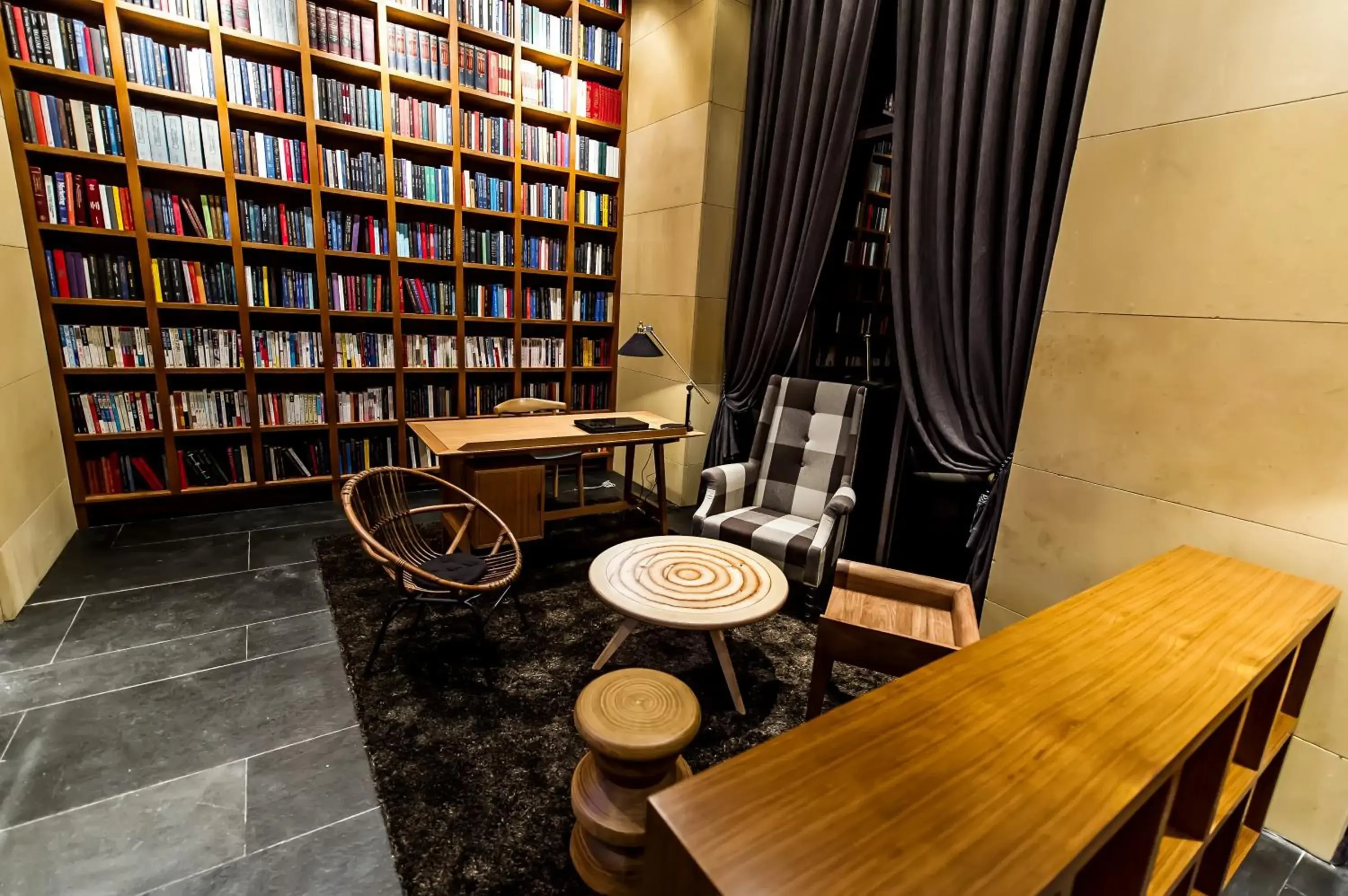 Lounge or bar, Library in Hotel The Designers Jongno