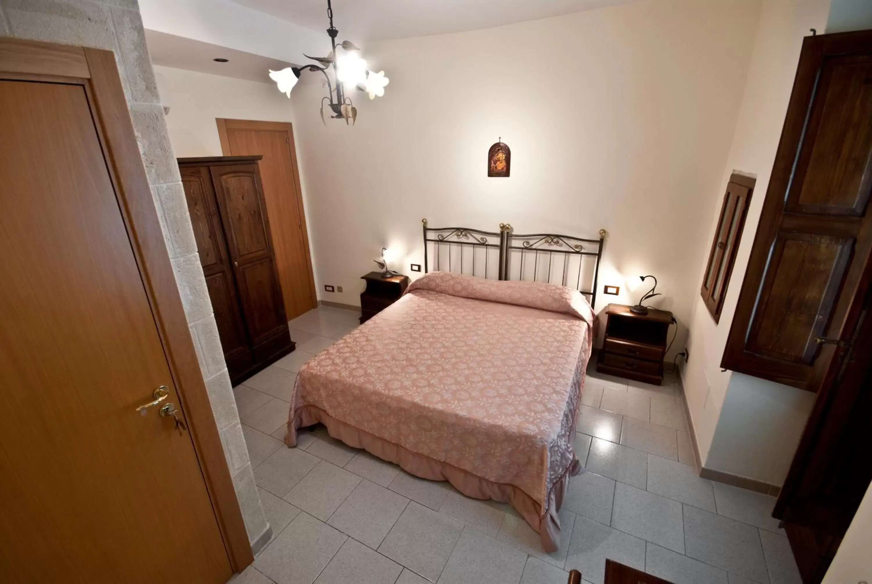 Photo of the whole room, Bed in B&B Casa Cimino - Monopoli - Puglia