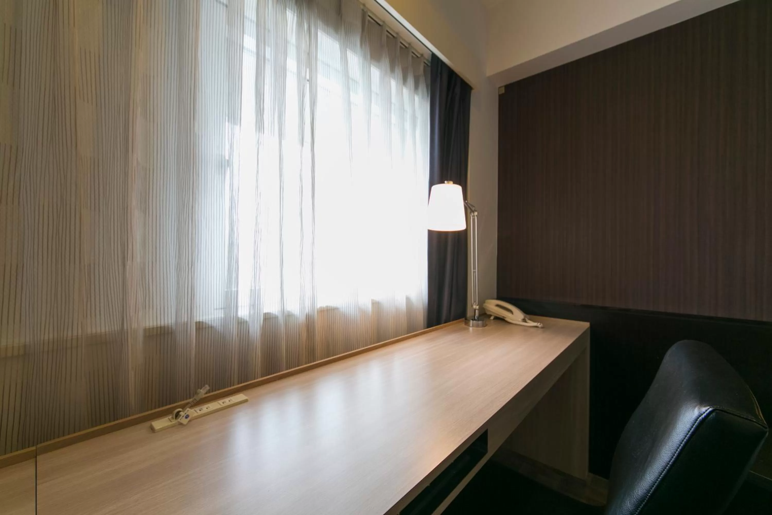 Bedroom in Shin Osaka Washington Hotel Plaza