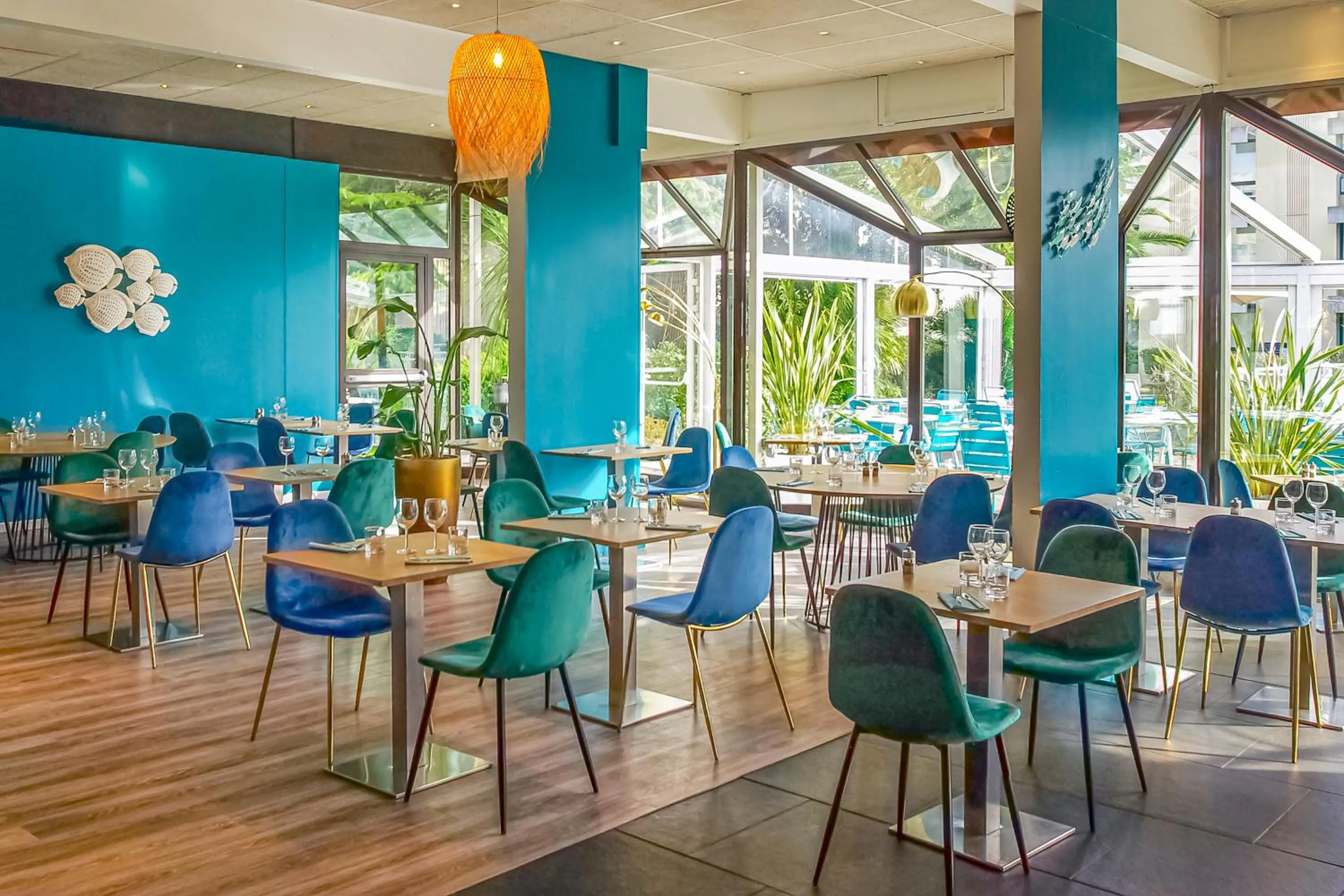 Restaurant/places to eat in Novotel Marseille Est Porte d'Aubagne