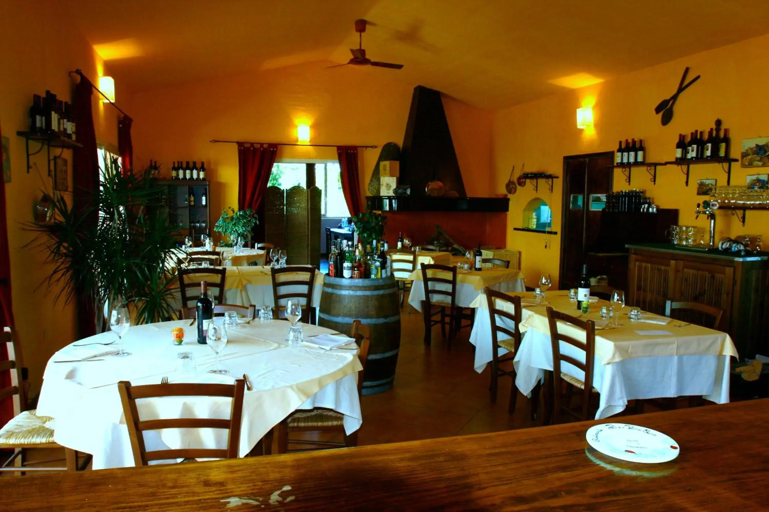 Restaurant/Places to Eat in Residence Hotel Lu Nibareddu