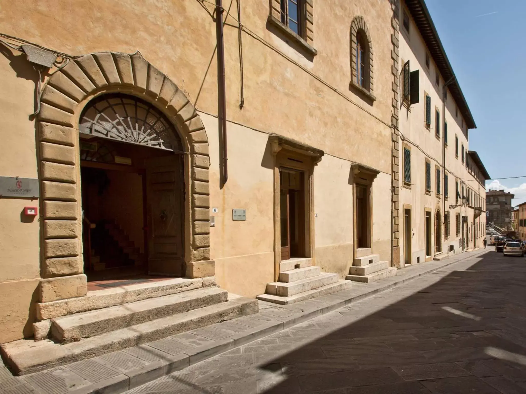 Facade/Entrance in Hotel Palazzo Renieri - 3stelle S